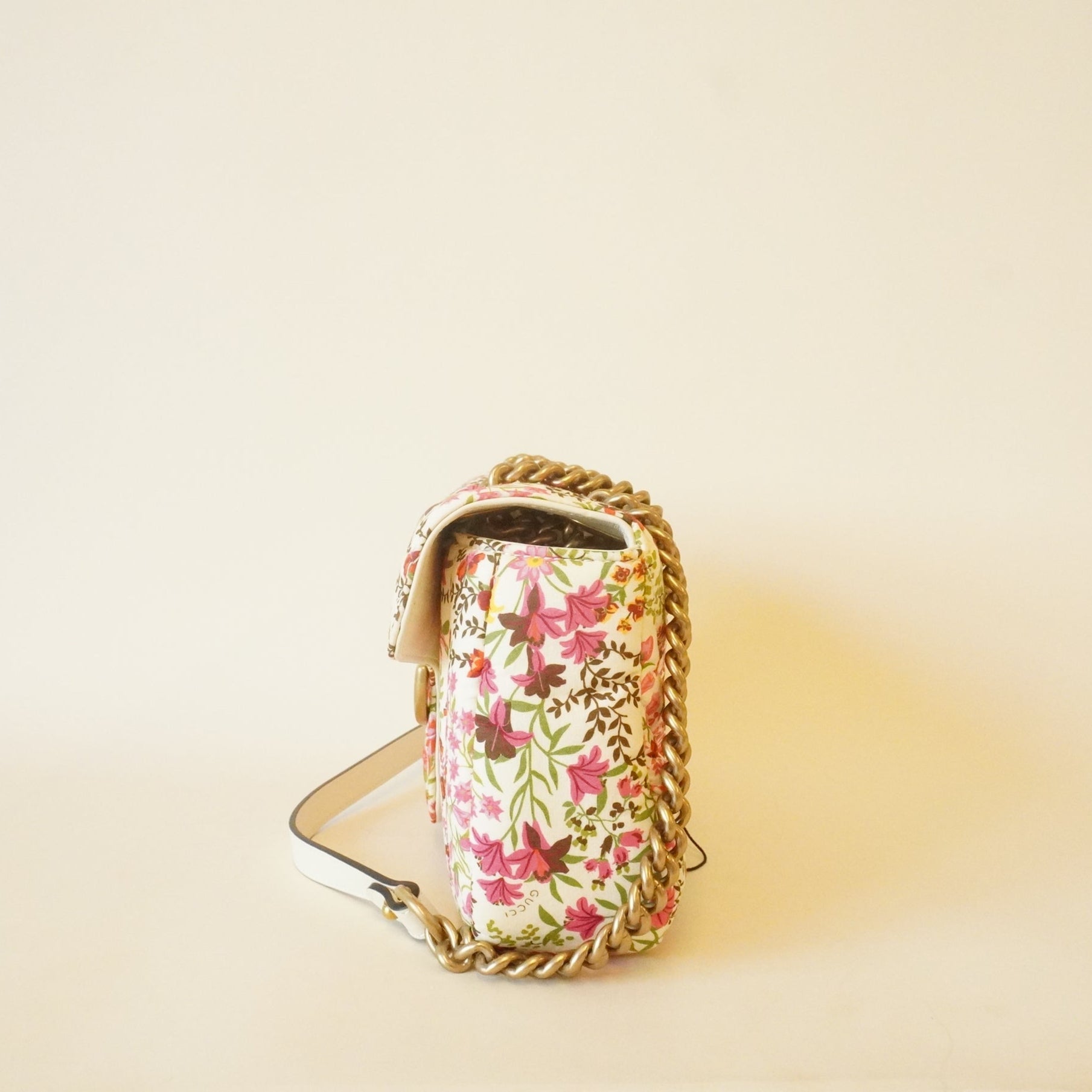 PRE-OWNED Cotton Calfskin Matelasse Floral Print Small GG Marmont Shoulder Bag