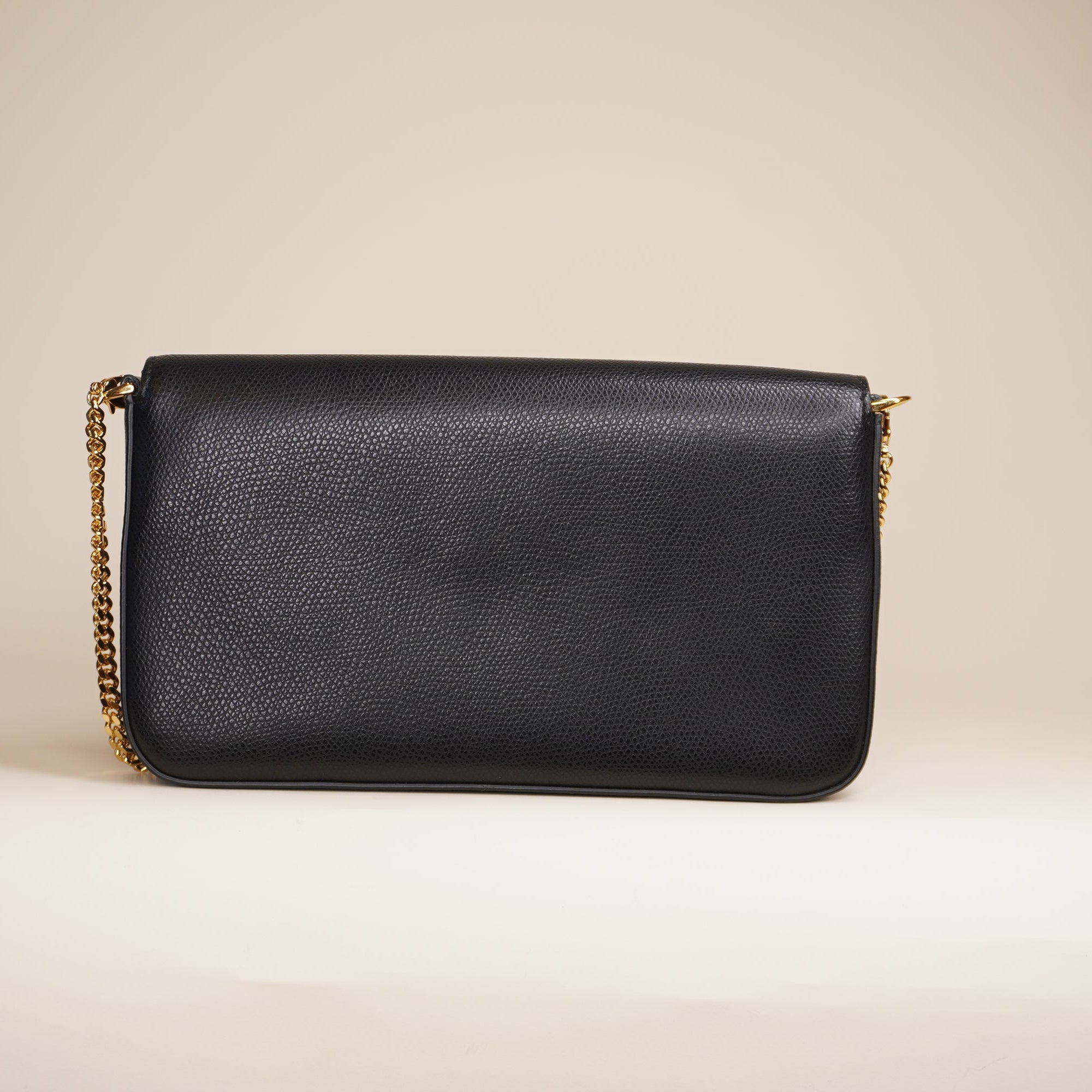 PRE-OWNED Vitello Cruise F is Envelope Wallet on Chain with Pouches Black
