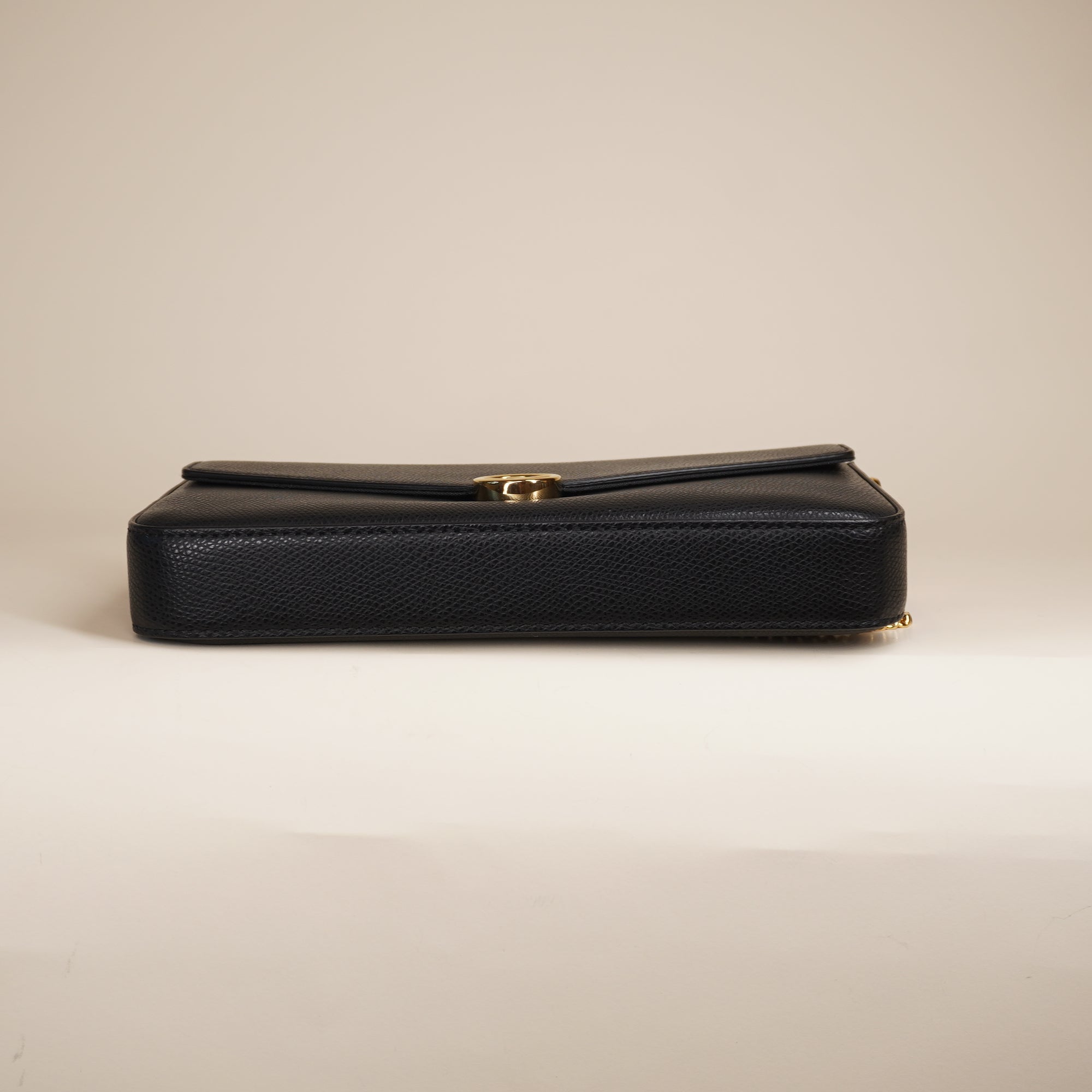 PRE-OWNED Vitello Cruise F is Envelope Wallet on Chain with Pouches Black