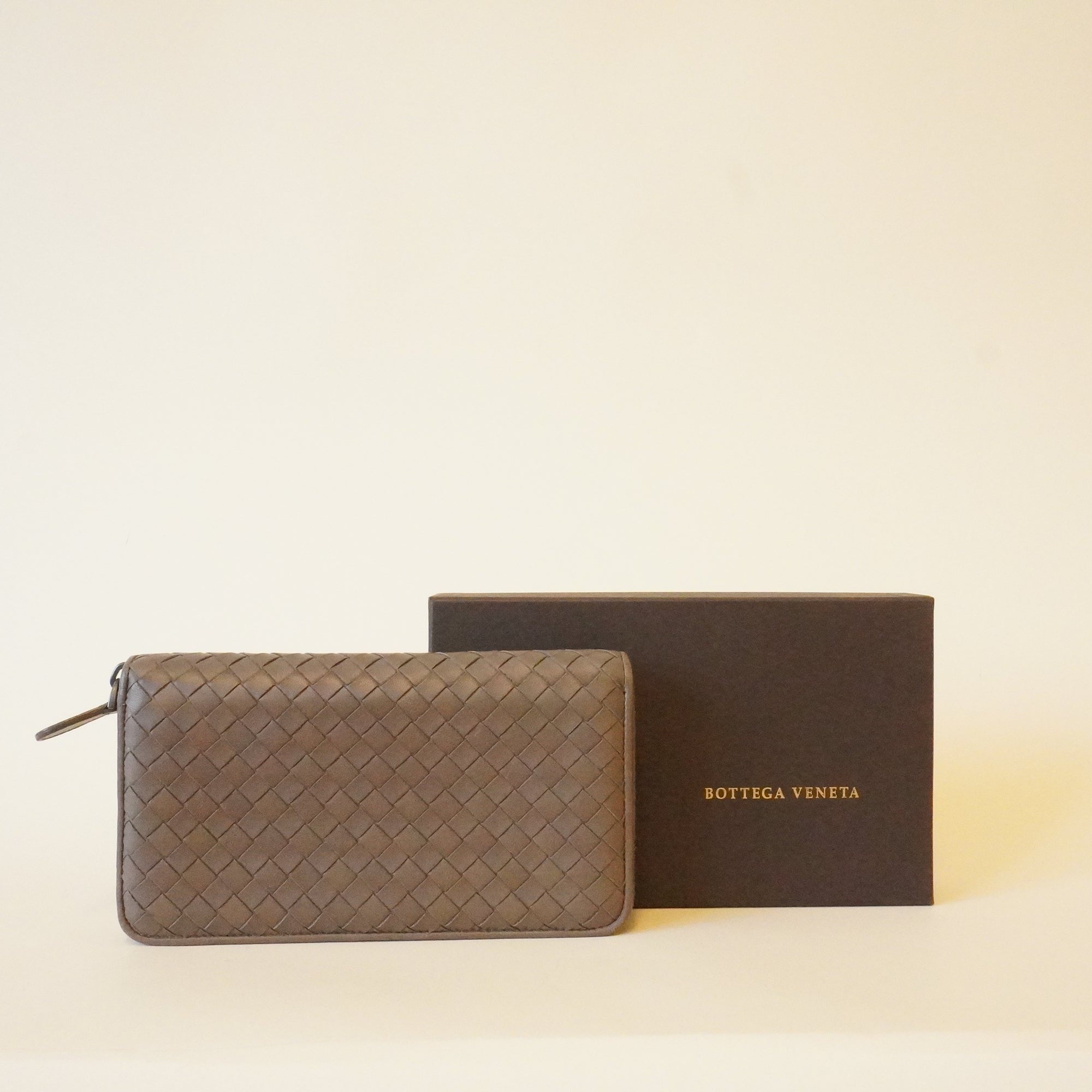PRE-OWNED Grey Nappa Intrecciato Continental Zip Long Wallet