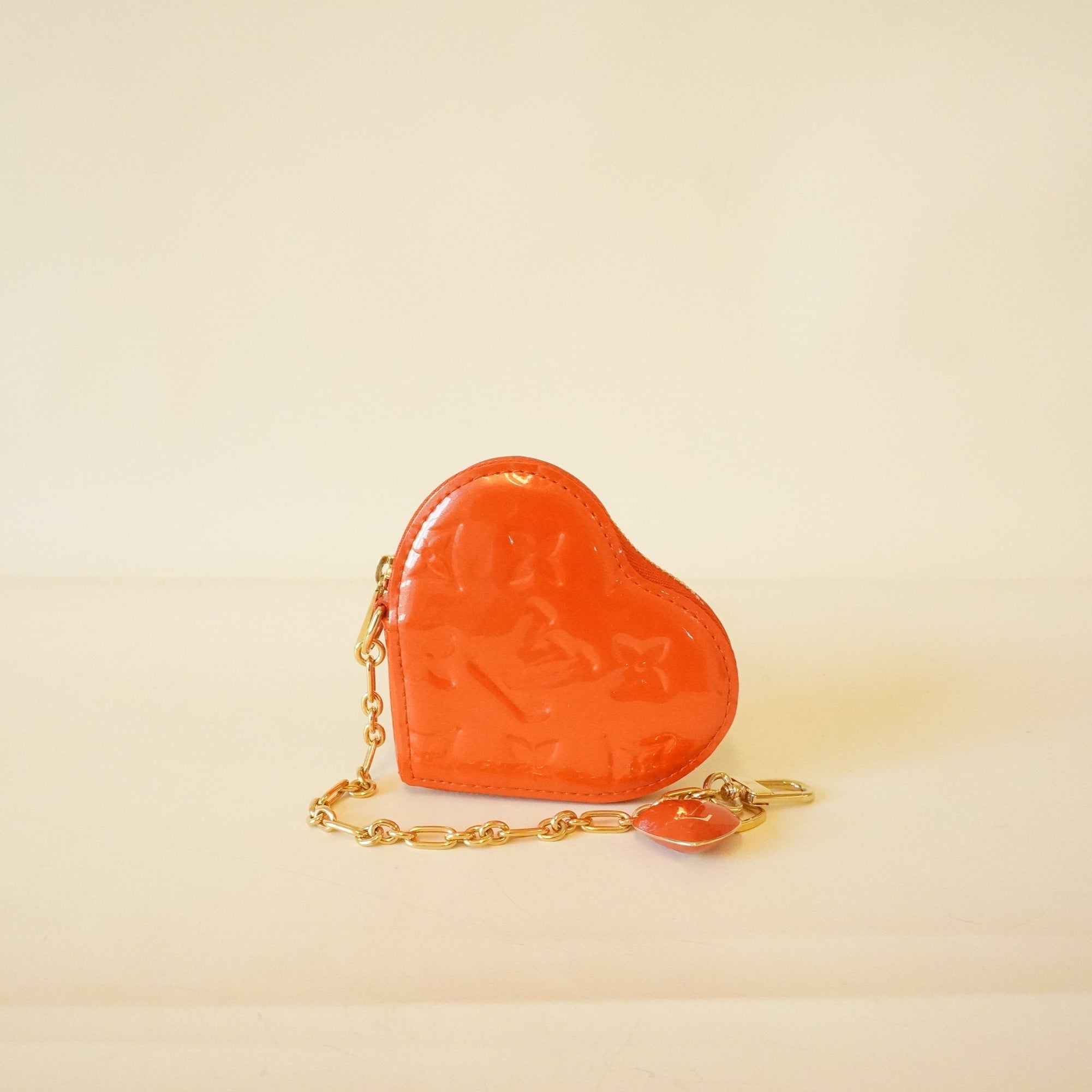 PRE-OWNED LV Vernis Heart Coin Purse Red Sunset