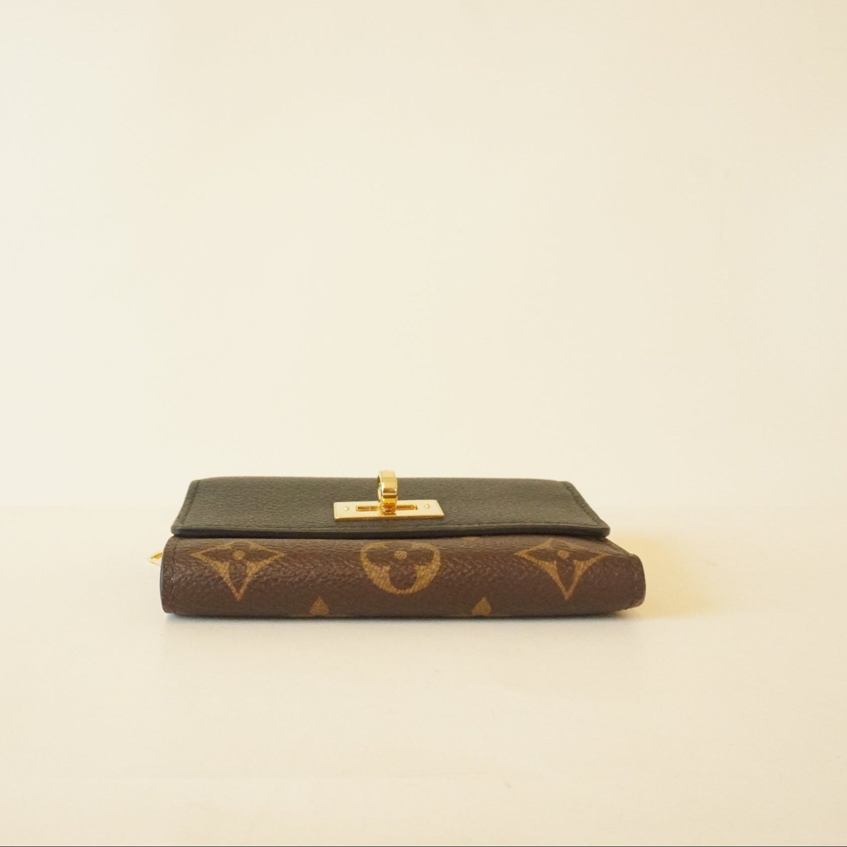 PRE-OWNED Monogram Victorine On My Side Wallet Black
