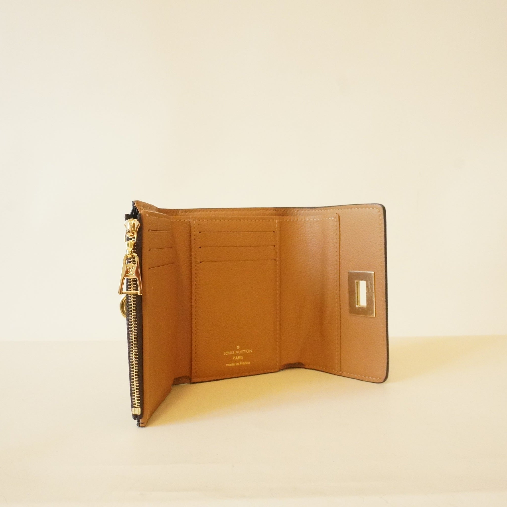 PRE-OWNED Monogram Victorine On My Side Wallet Black