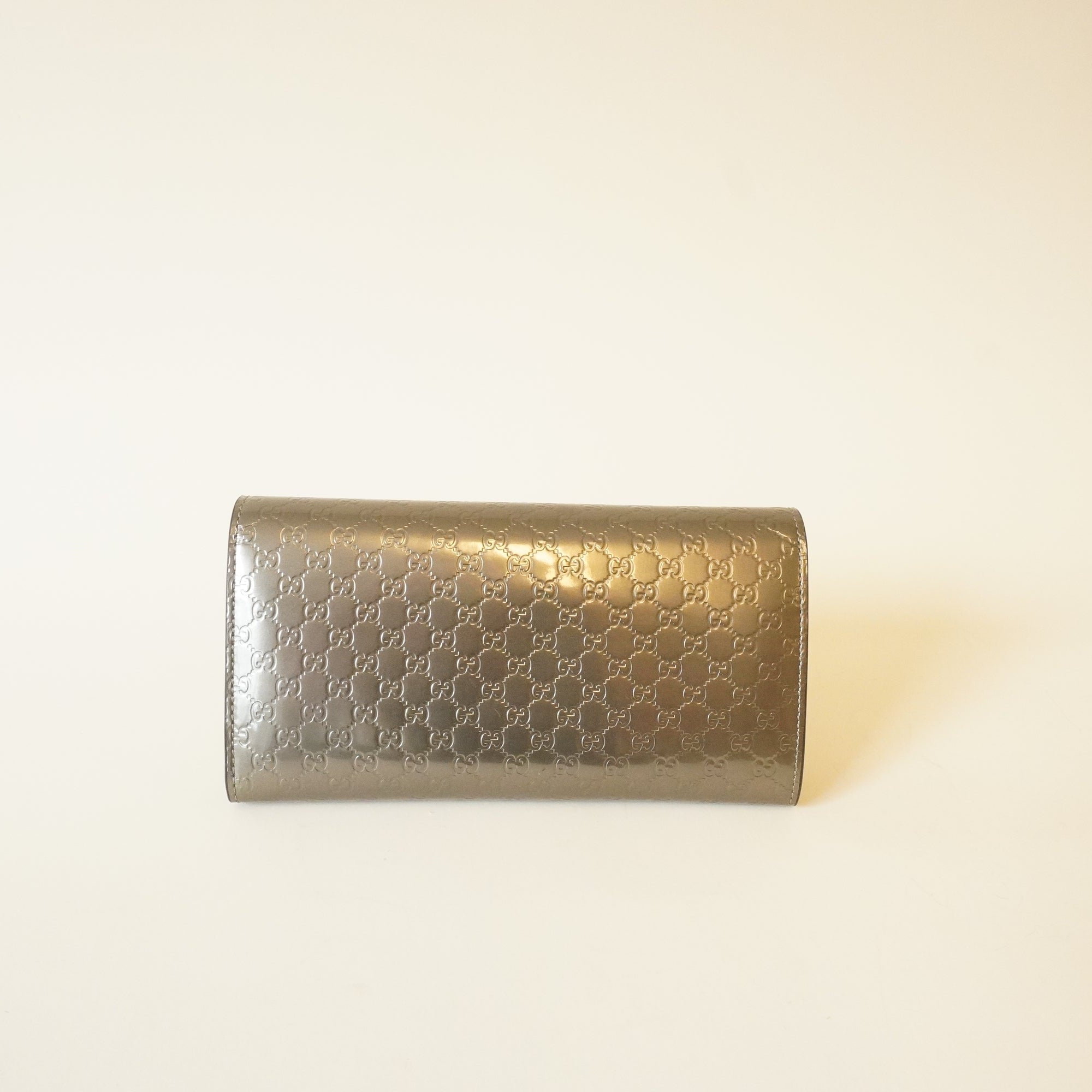 PRE-OWNED Metallic Grey Microguccissima Patent Leather Continental Wallet