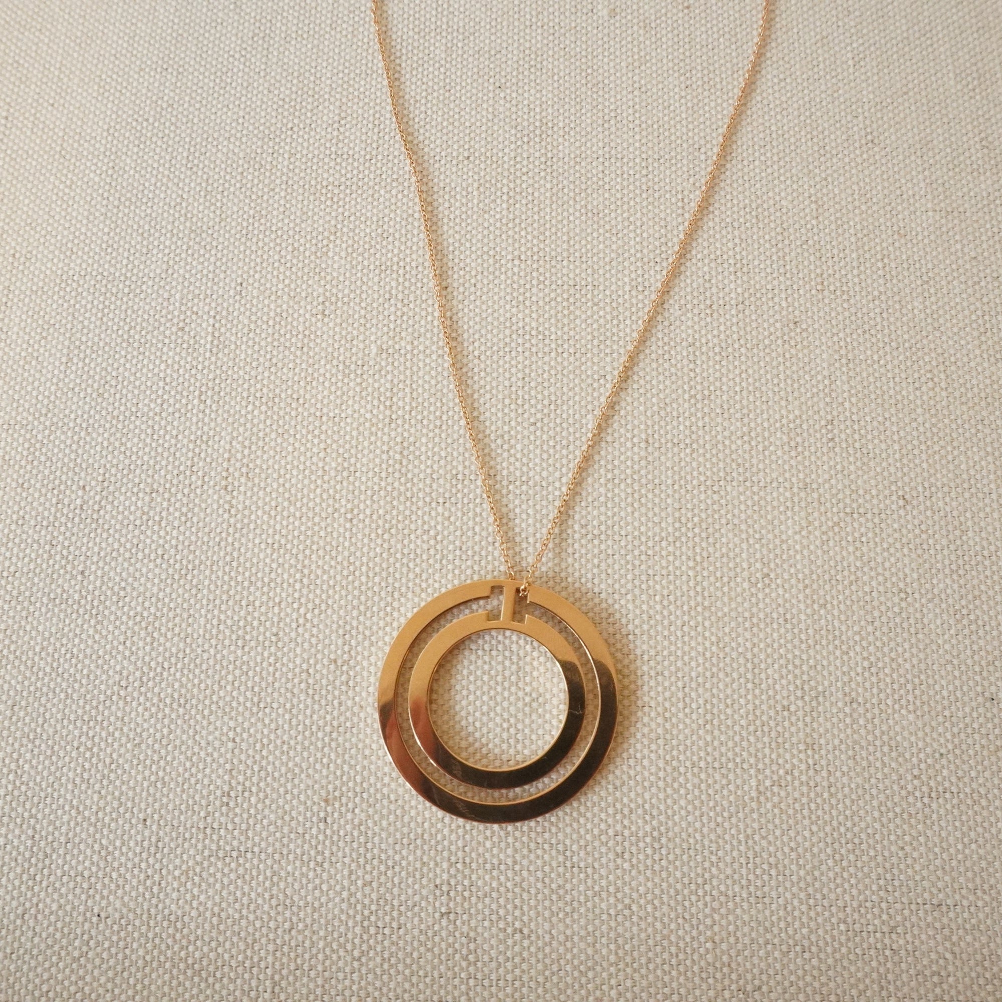 PRE-OWNED 18K Rose Gold T Circle Pendant Necklace