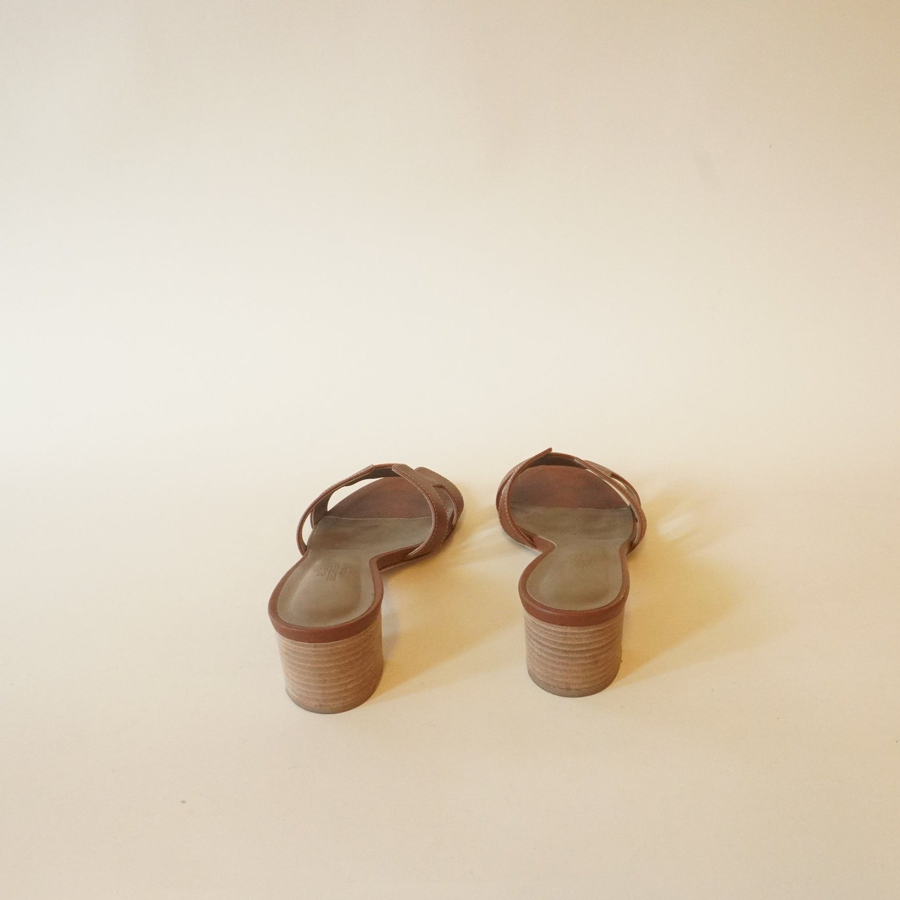 PRE-OWNED Brown Oasis Sandals (Size 37)