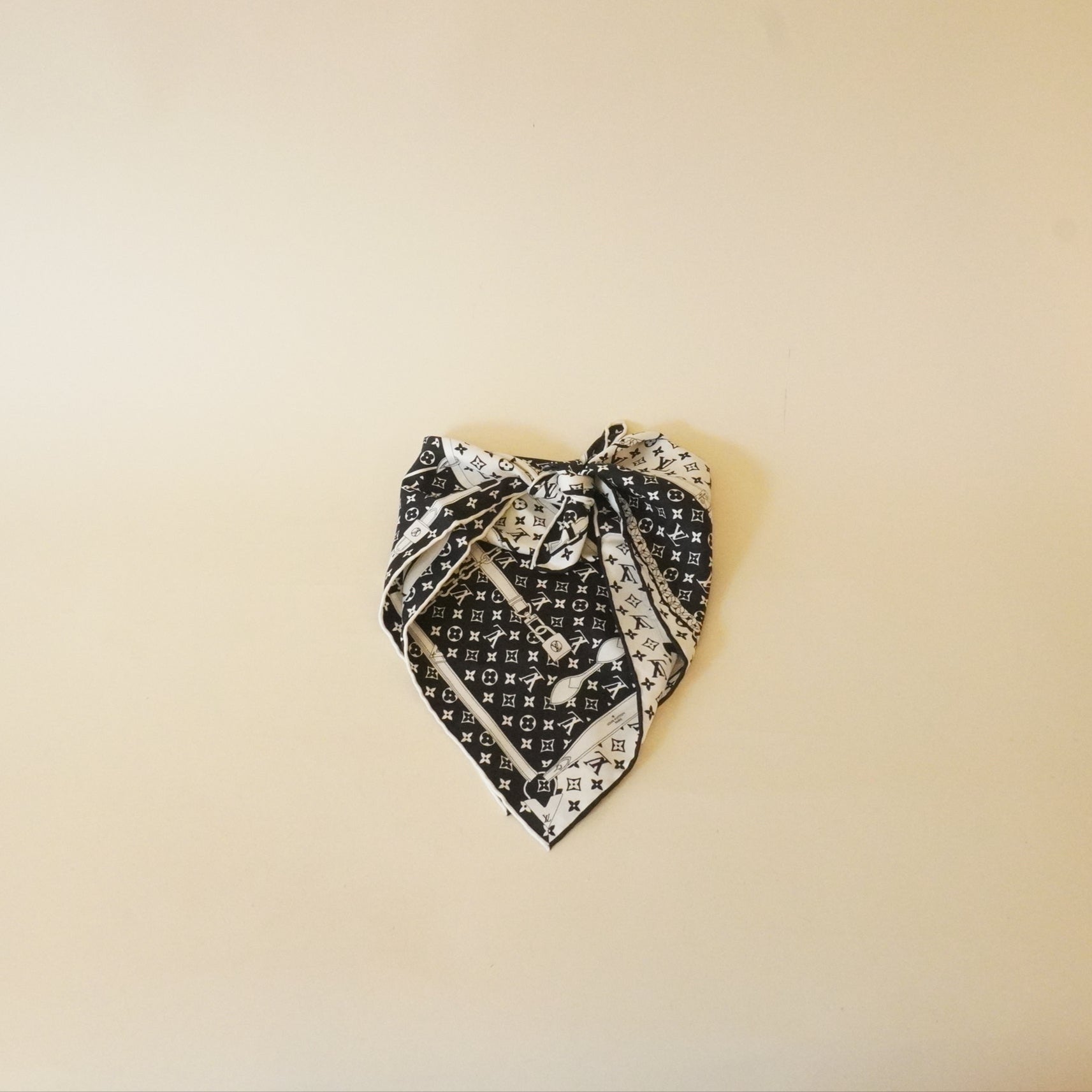 PRE-OWNED LV Silk Monogram Confidential Square Scarf