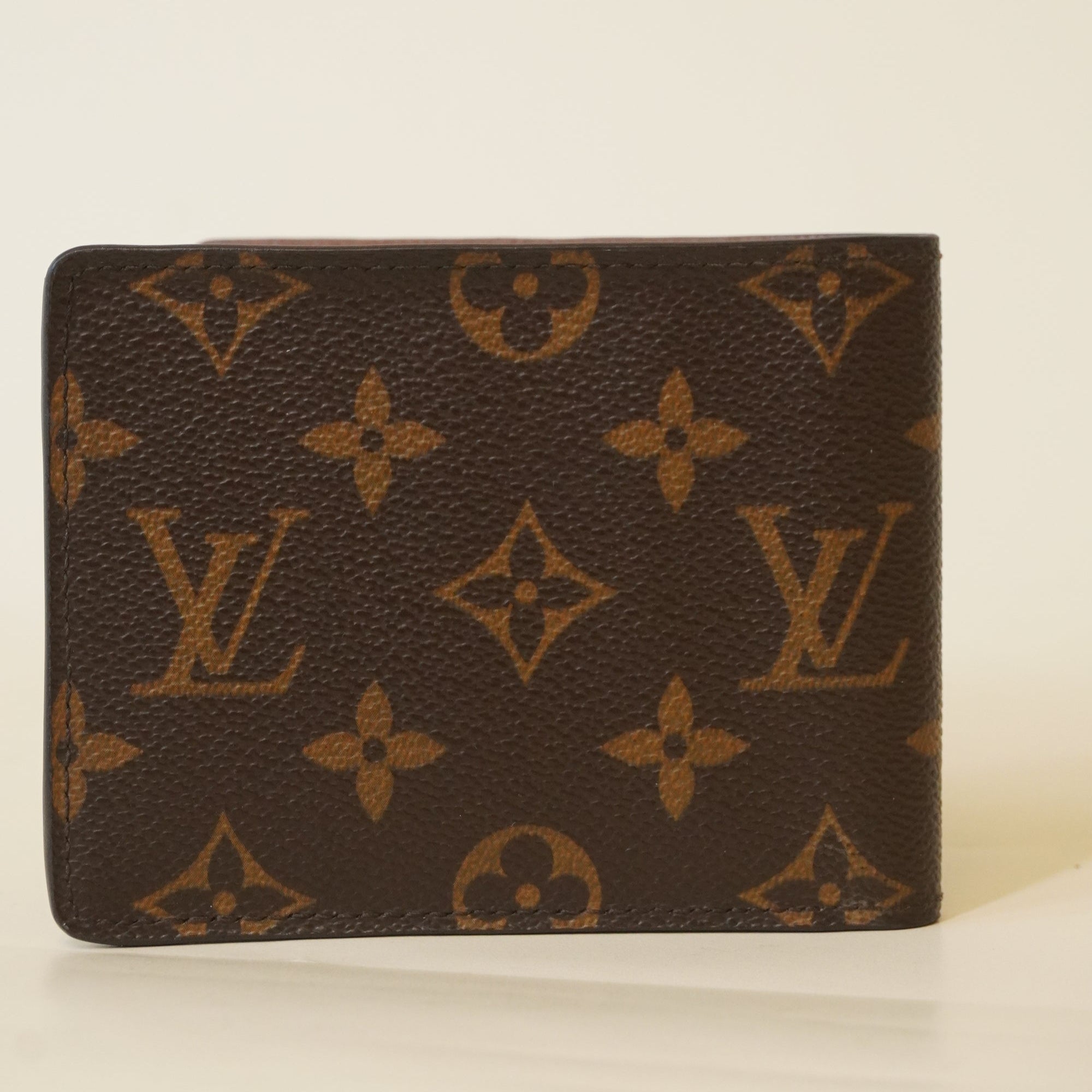 PRE-OWNED Monogram Multiple Wallet