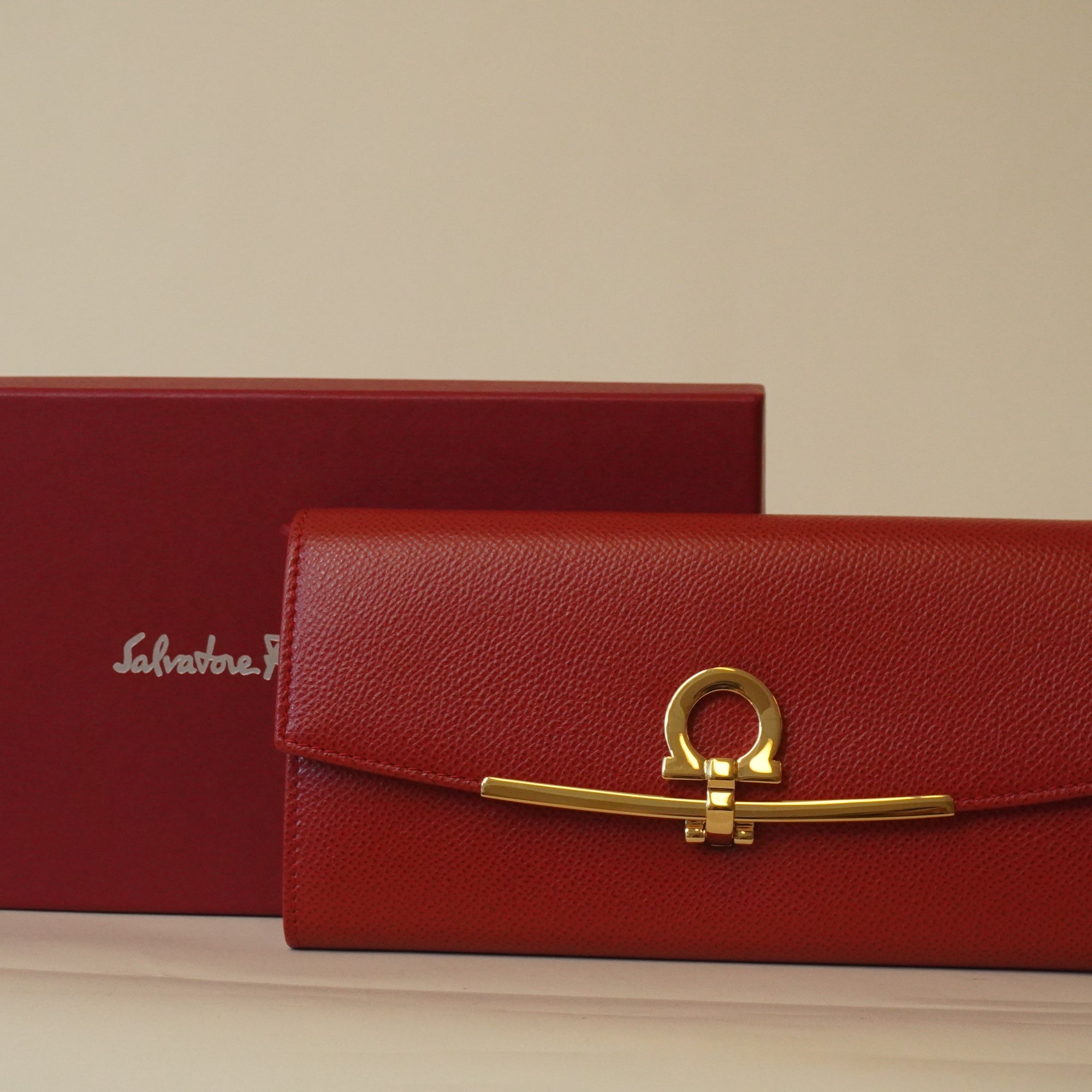 PRE-OWNED Gancini Long Wallet Red Leather