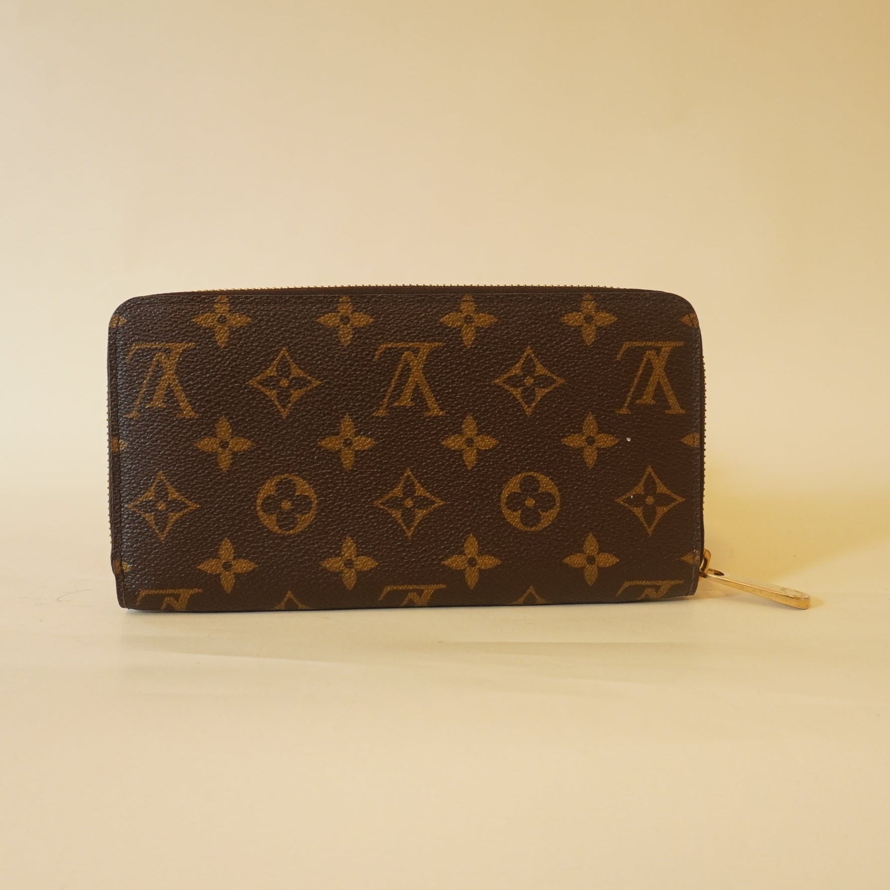 PRE-OWNED LV Monogram Canvas Zippy Long Wallet