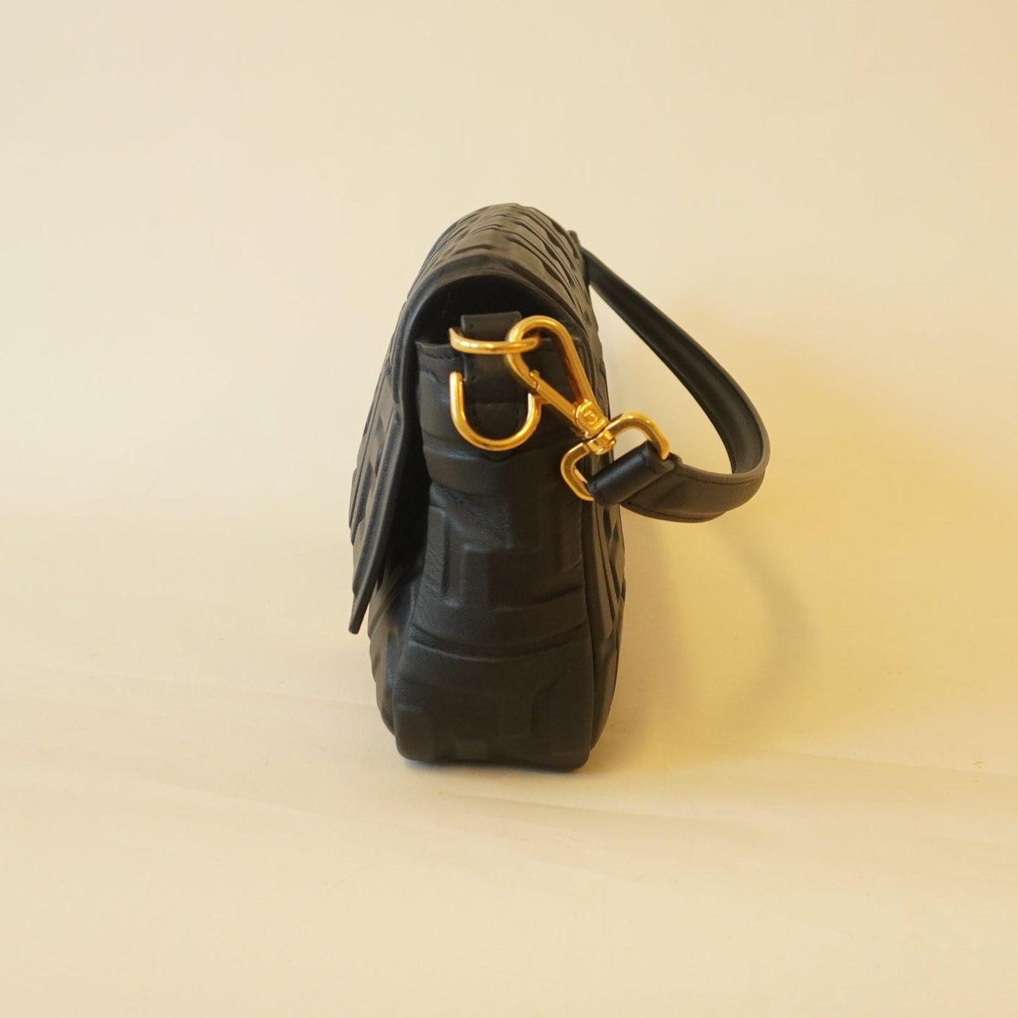 PRE-OWNED Baguette Black Calfskin Shoulder Bag