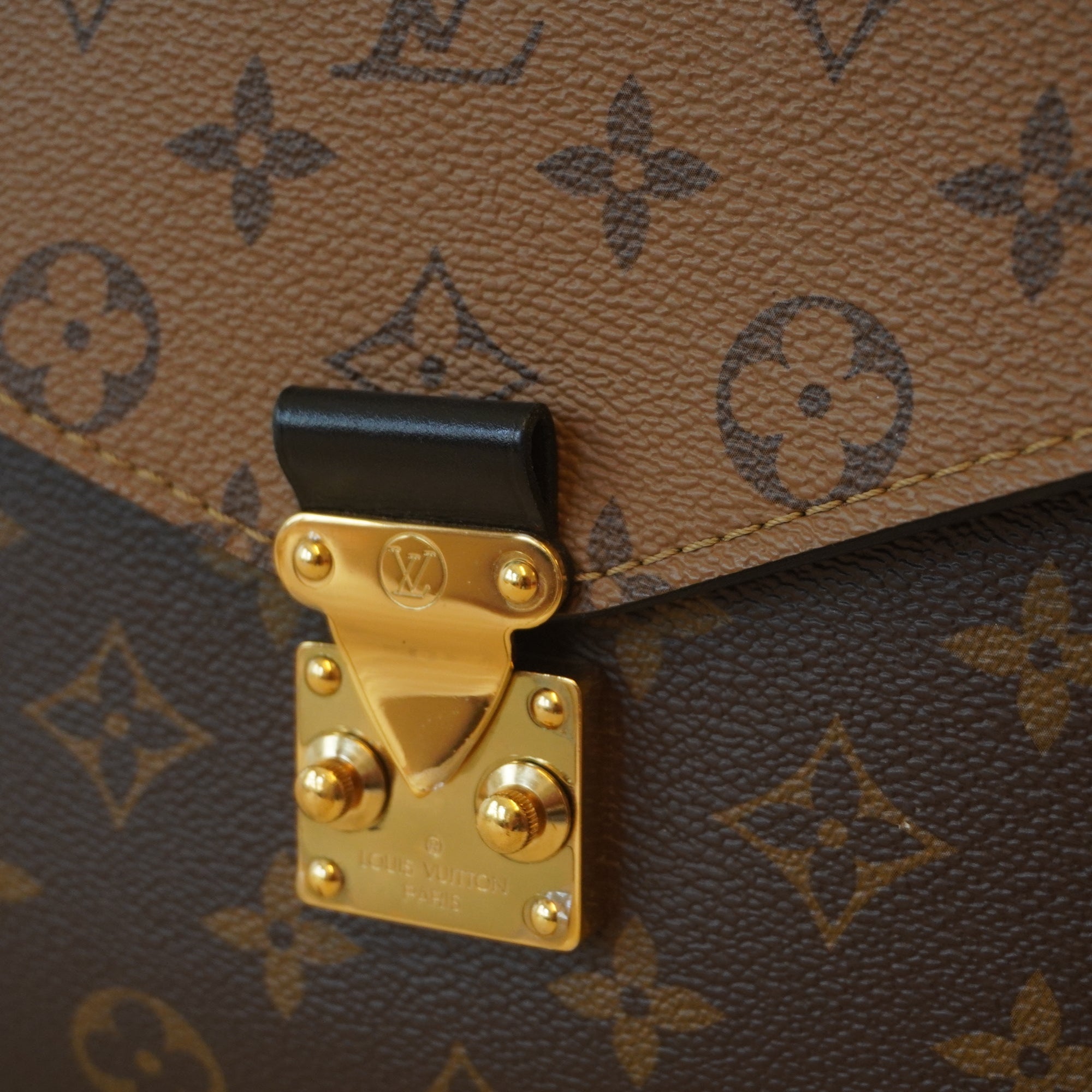 PRE-OWNED Reverse Monogram Pochette Metis Shoulder Bag
