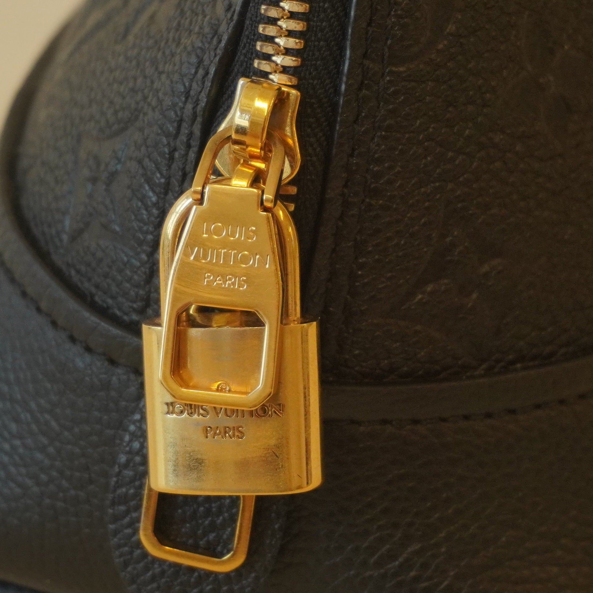 PRE-OWNED Empreinte Neo Alma BB Black Shoulder Bag