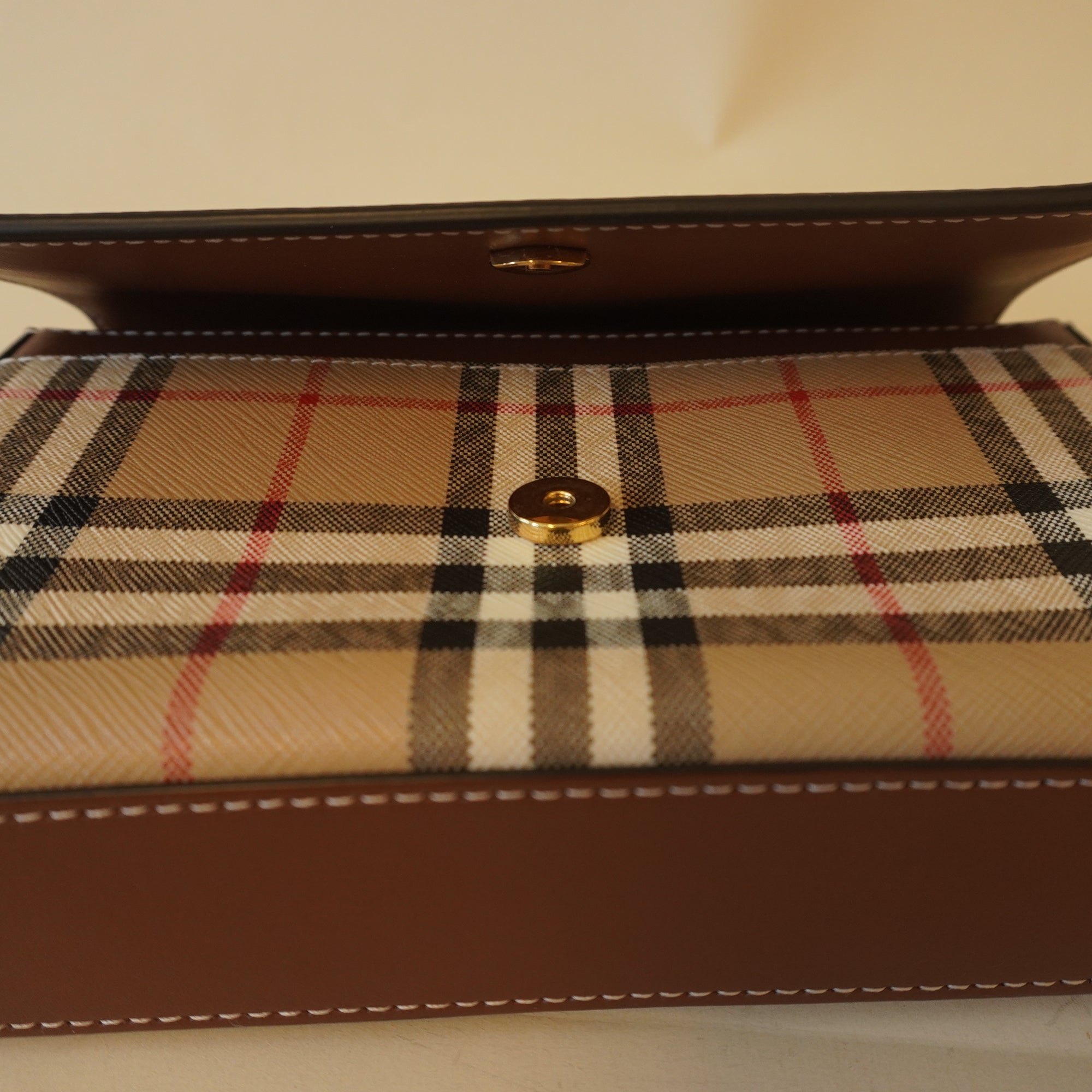 PRE-OWNED Calfskin Vintage Check Wallet Shoulder Bag