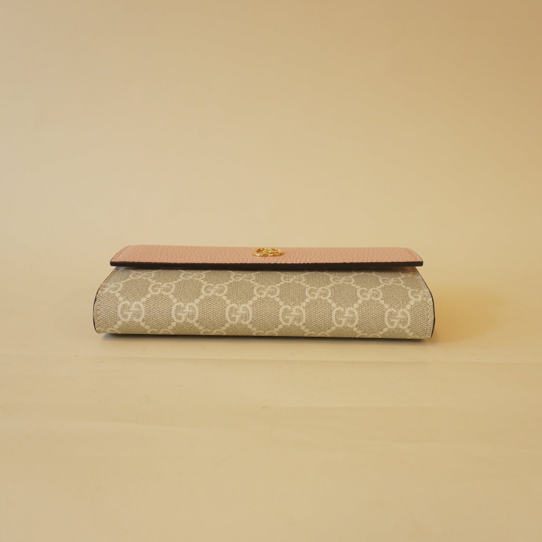 PRE-OWNED GG Pink Bicolor Continental Wallet on a Chain Crossbody Bag