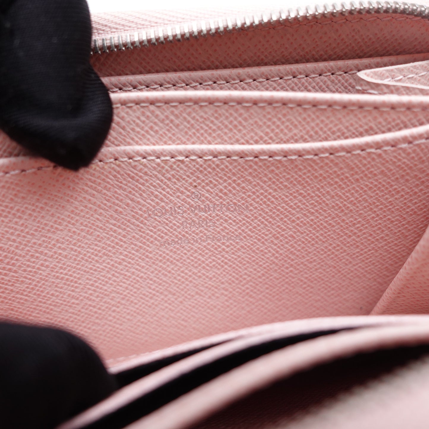 PRE-OWNED LV Baby Pink Epi Leather Zippy Coin Purse