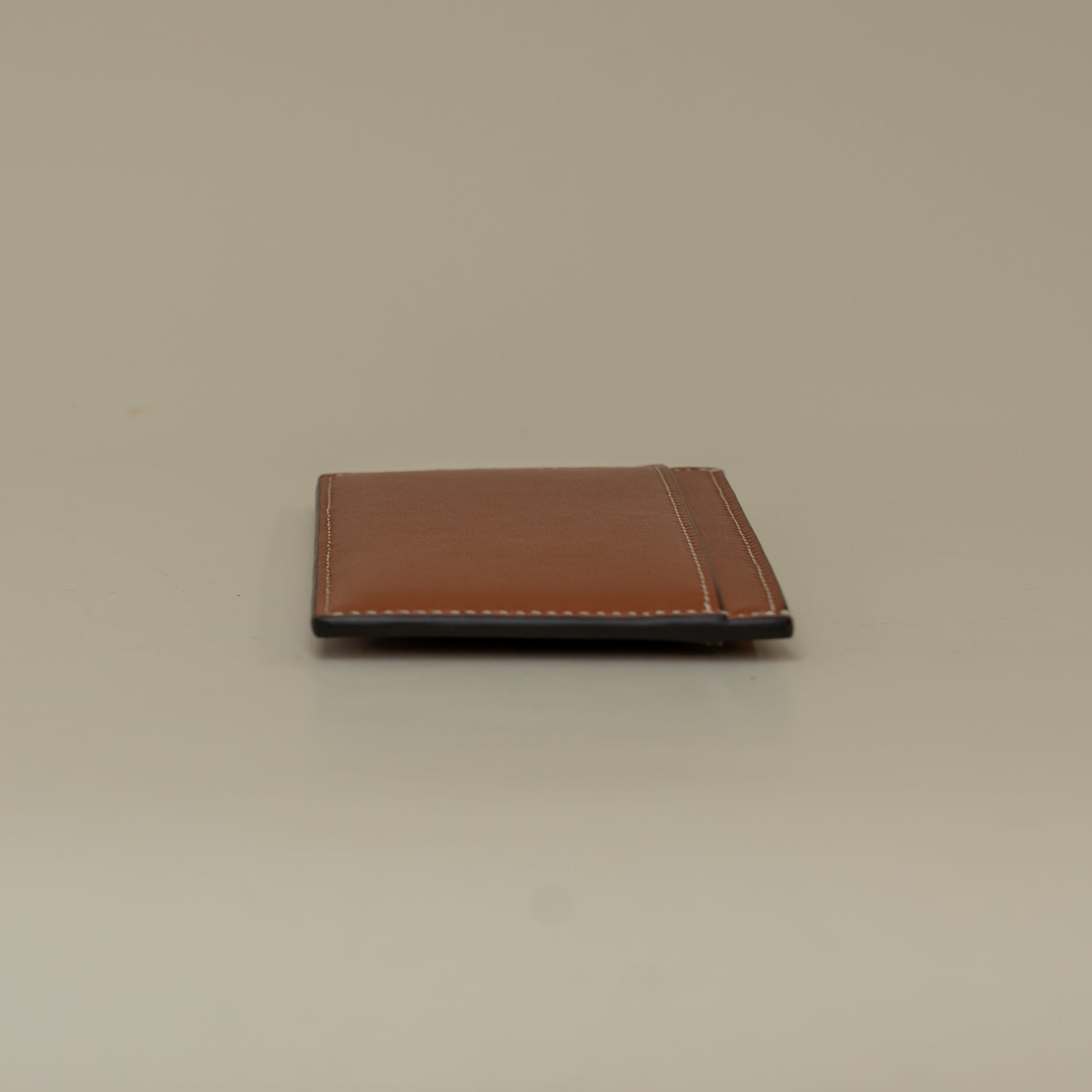 PRE-OWNED Smooth Calfskin Cuir Triomphe Card Holder Tan
