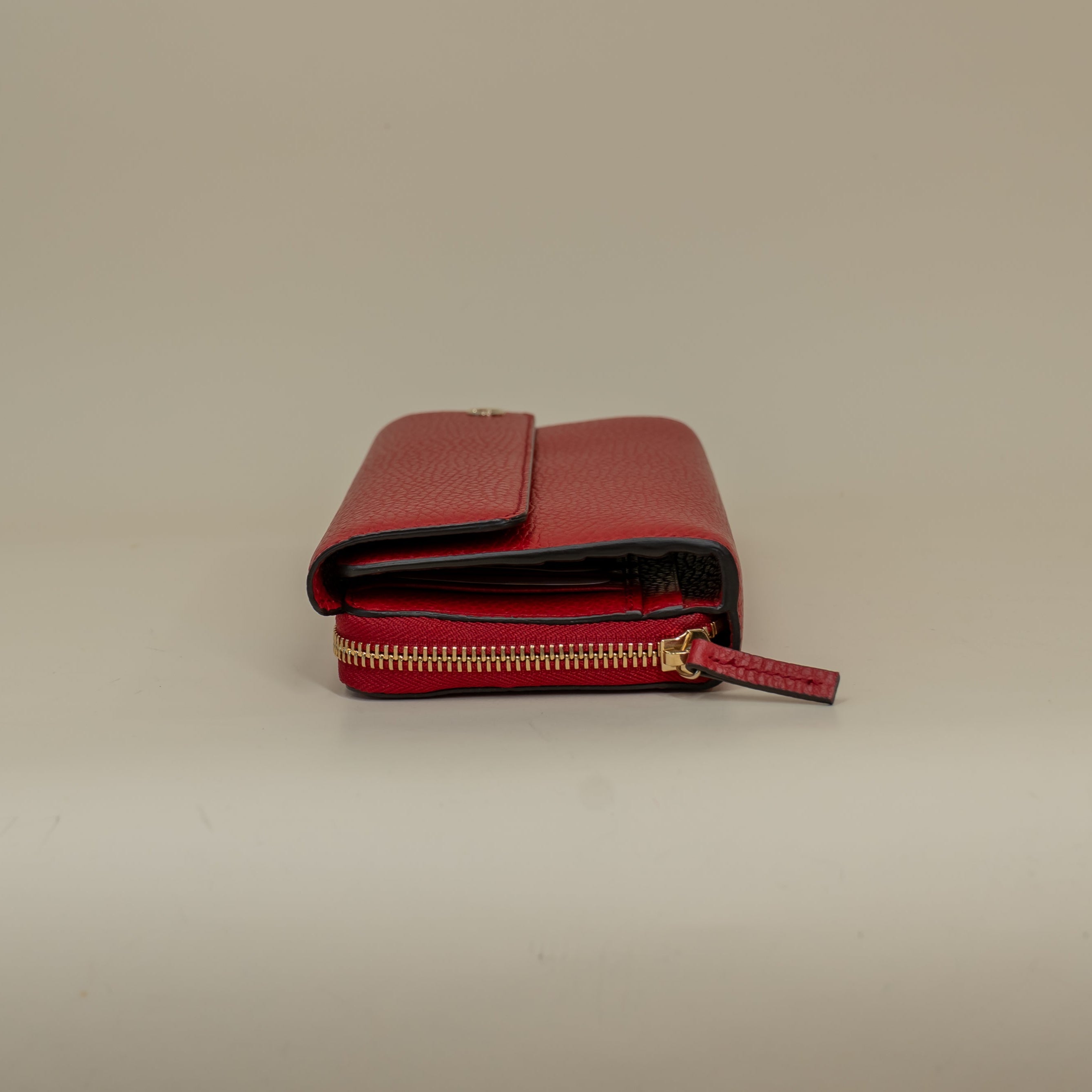 PRE-OWNED Calfskin Interlocking G French Wallet Red