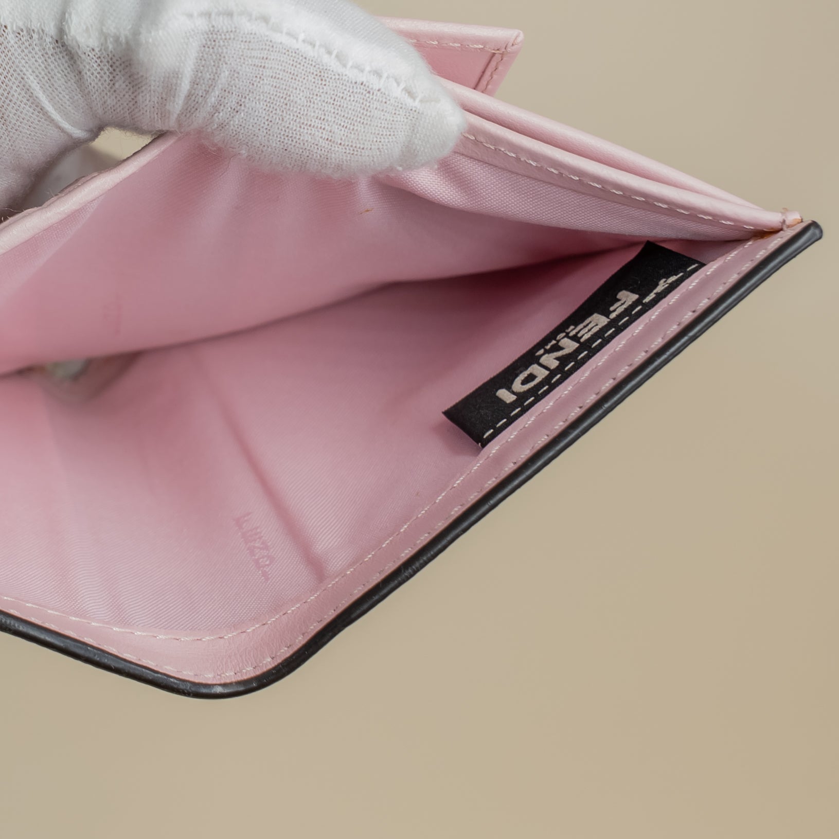 PRE-OWNED Soft Leather Bifold Short Wallet Pink
