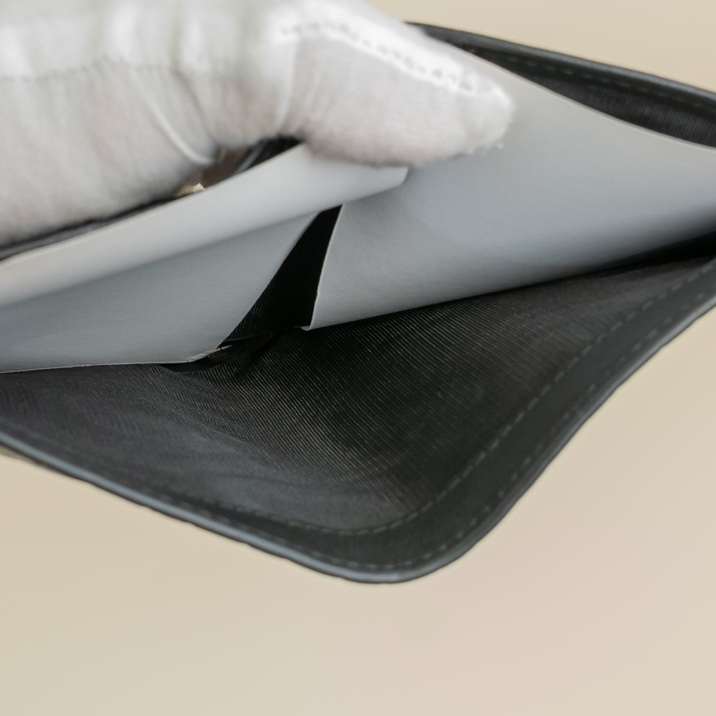 PRE-OWNED Microguccissima Bifold Black Wallet