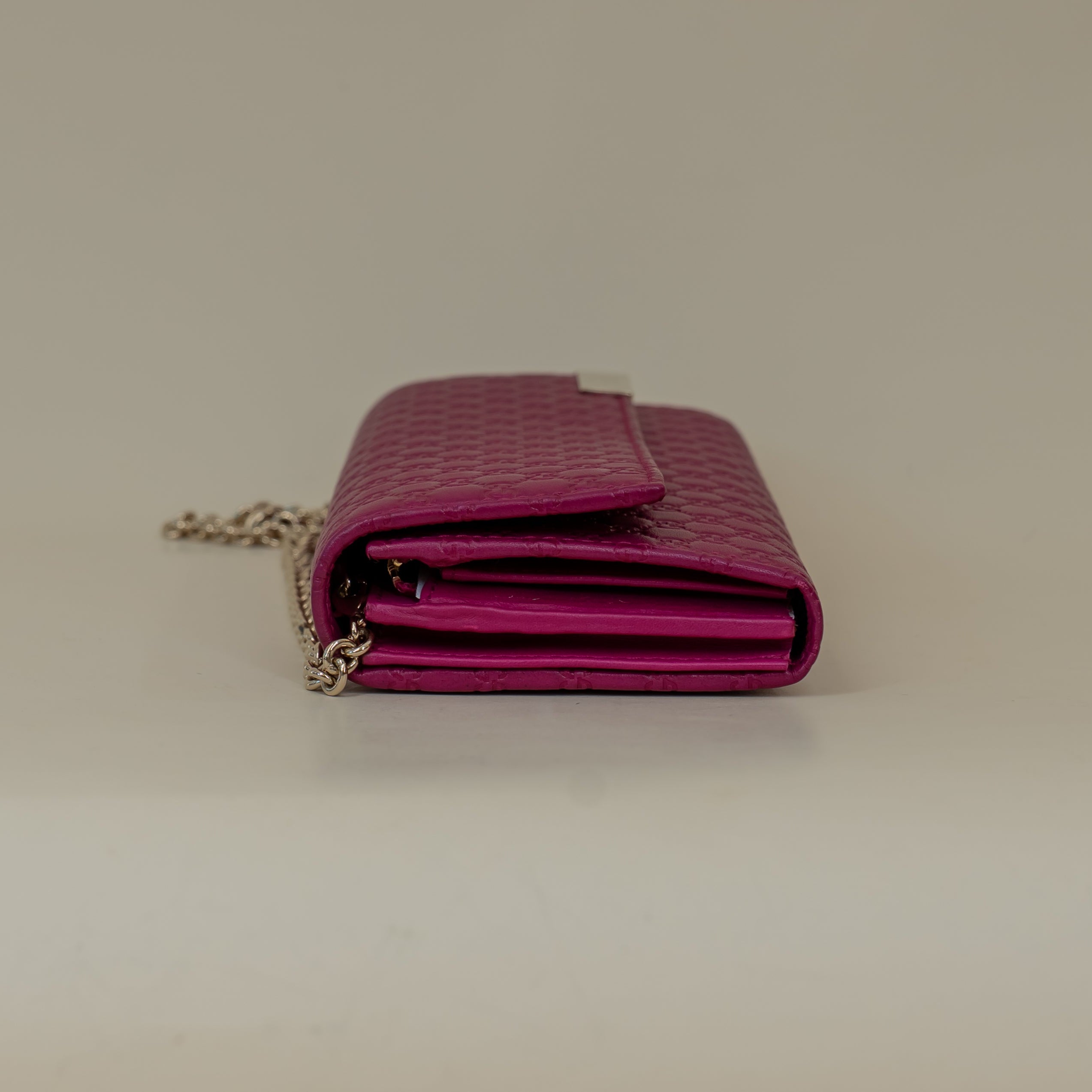 PRE-OWNED GG Bouganville Soft Microguccissima Dice Chain Wallet