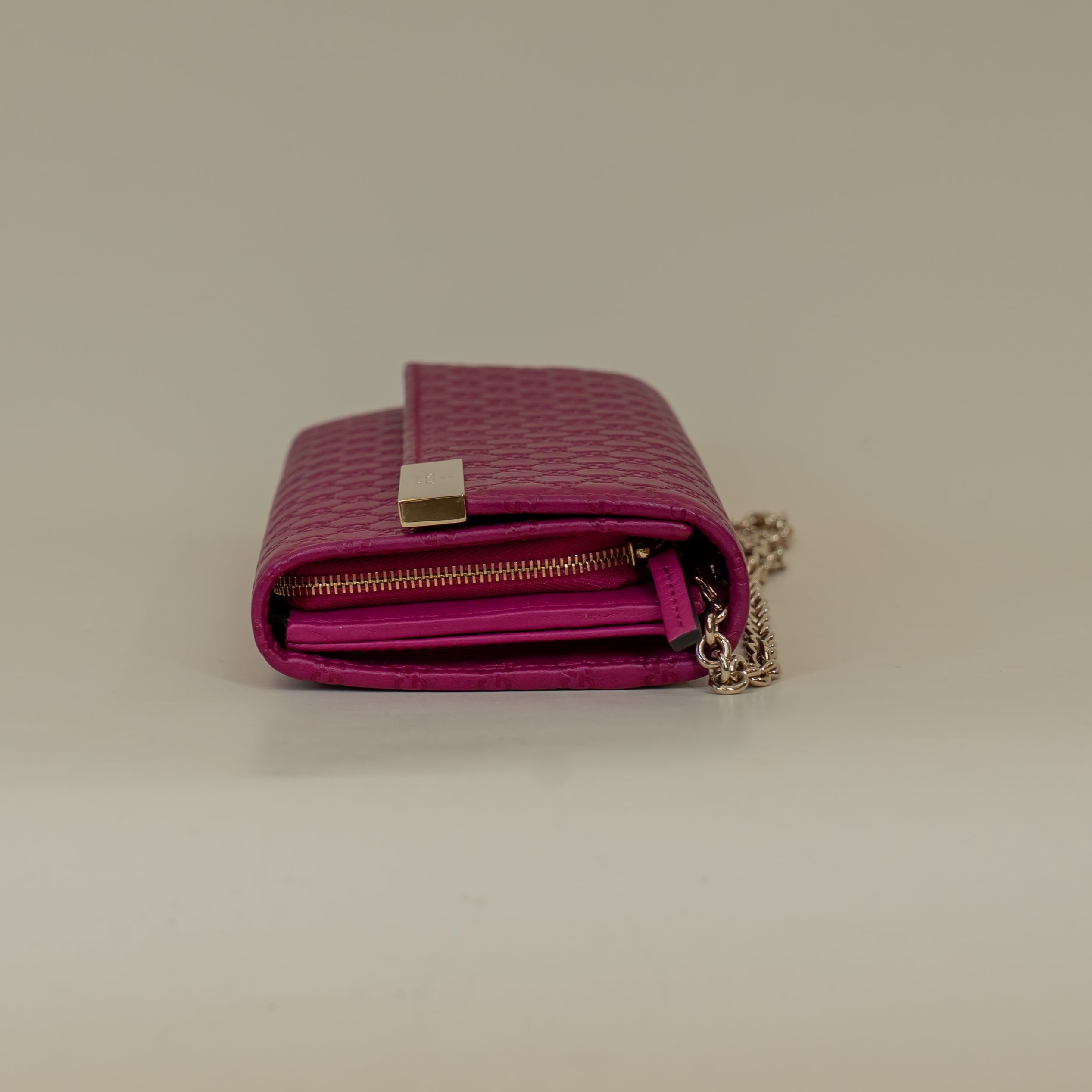 PRE-OWNED GG Bouganville Soft Microguccissima Dice Chain Wallet