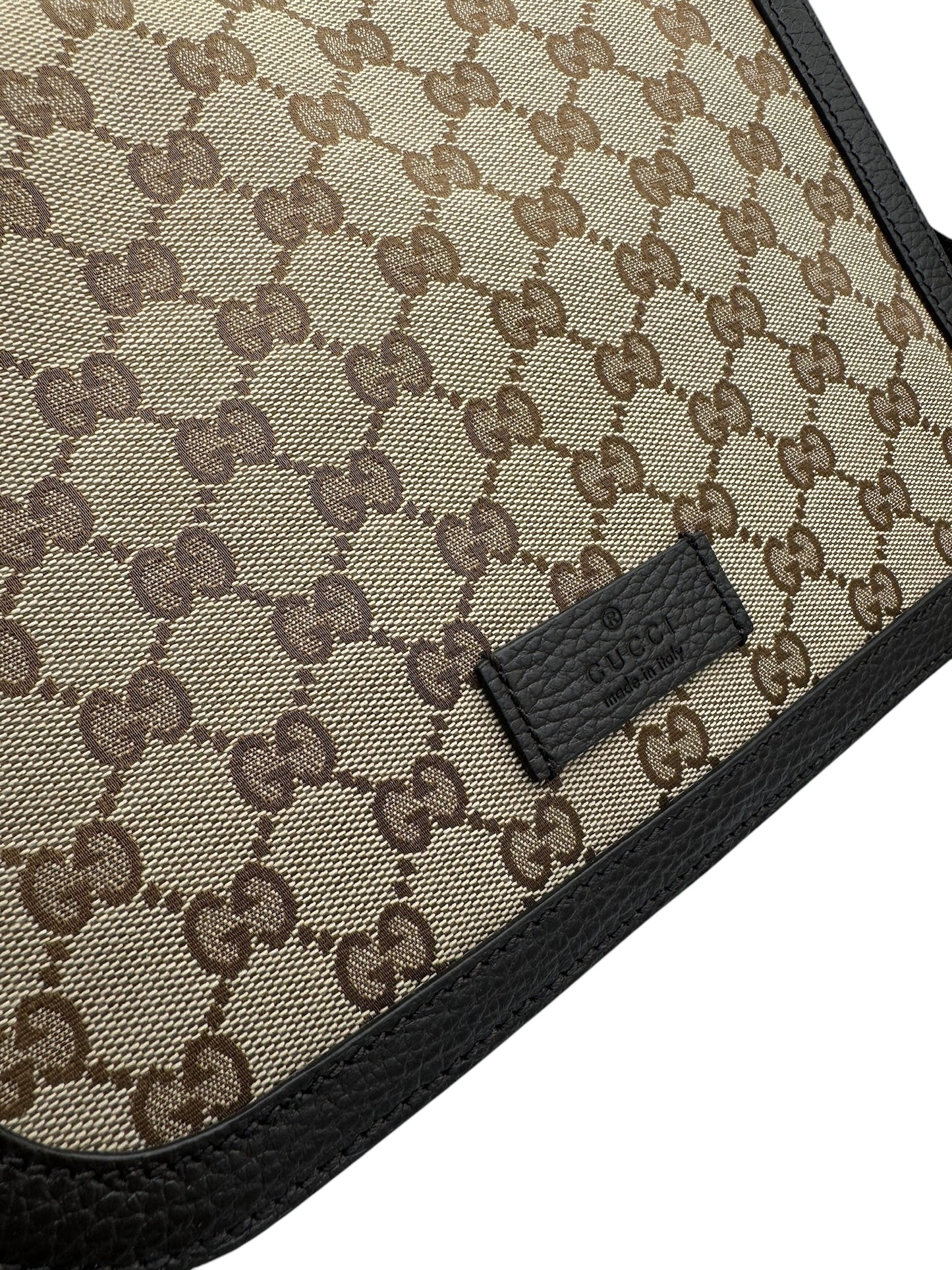 Bolso bandolera tipo mensajero de lona marrón GG USADO