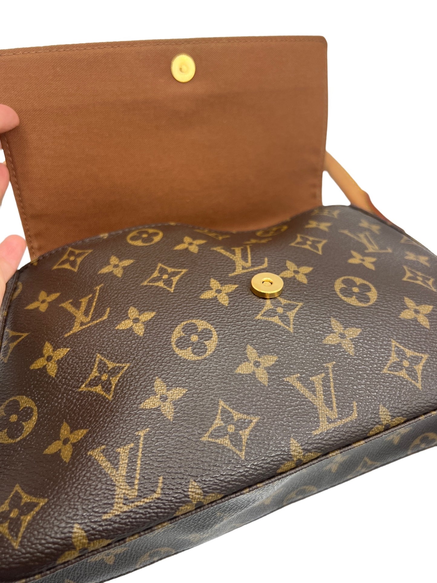 LOUIS VUITTON - Monogram Canvas Mini Looping Handbag