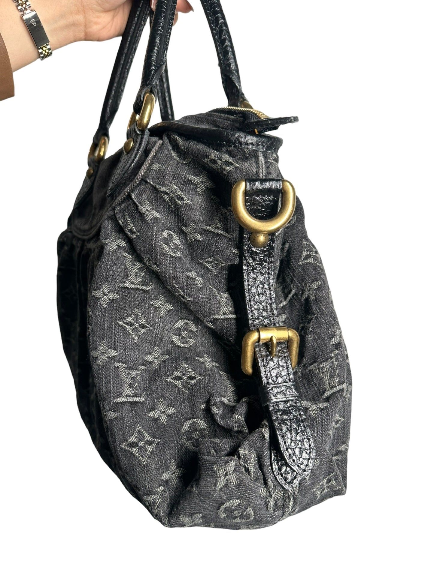 LOUIS VUITTON - Black Monogram Neo Cabby MM