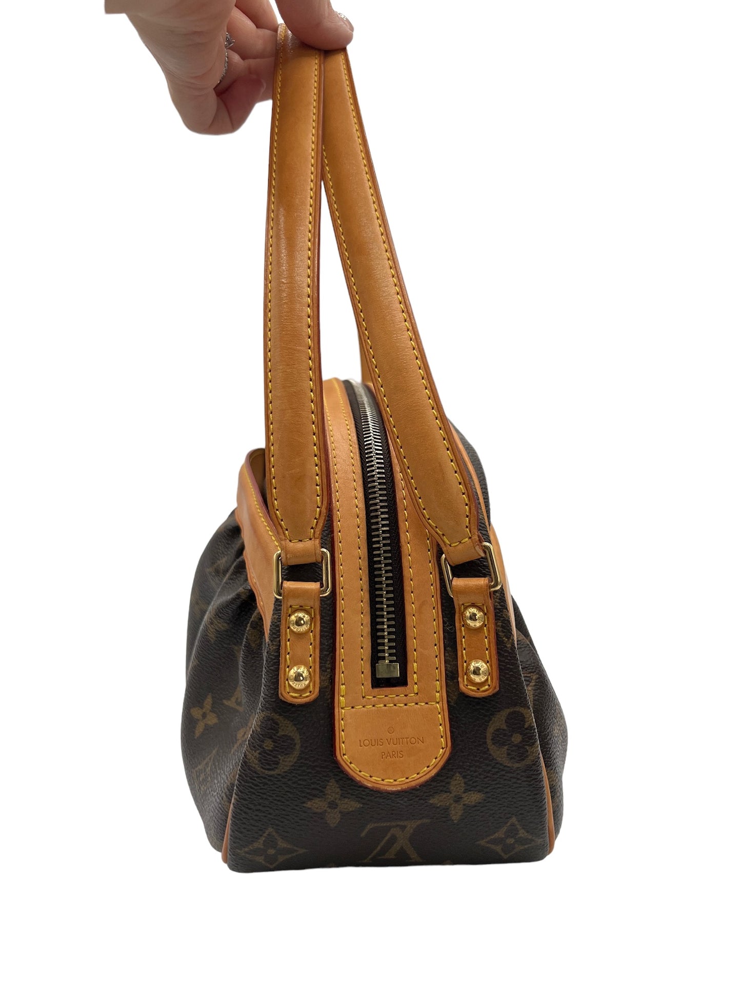 LOUIS VUITTON - Klara Monogram Handbag