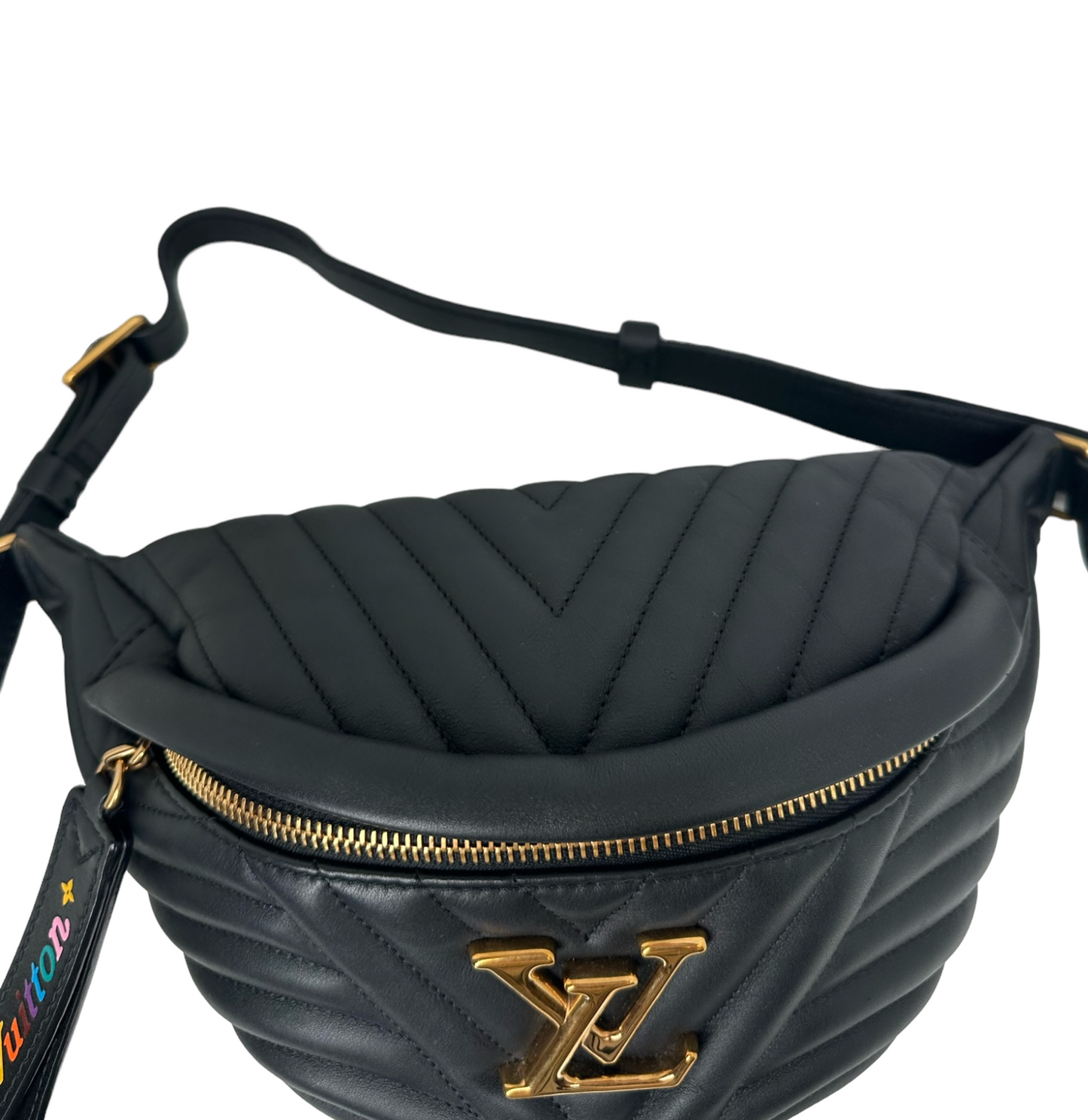 LOUIS VUITTON - New Wave Bumbag