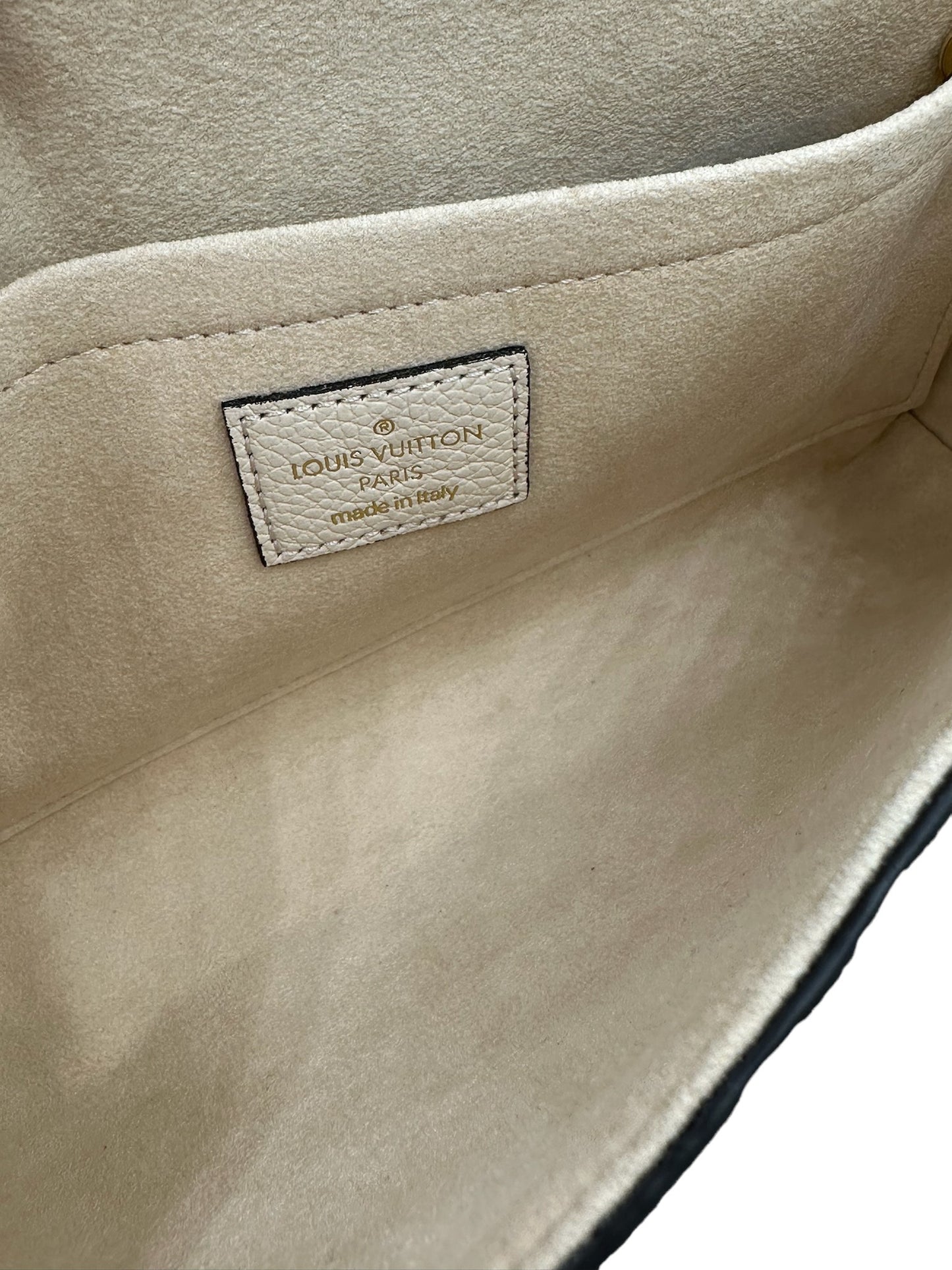 LOUIS VUITTON - Felicie Cream Monogram Empreinte Leather Crossbody Bag