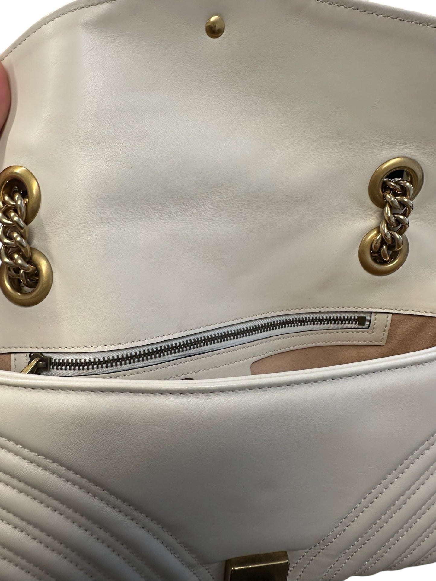 GUCCI - White Matelasse Calfskin Small GG Marmont Bag