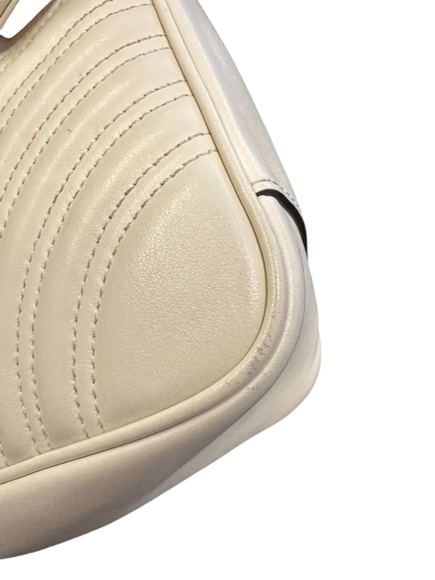 GUCCI - White Matelasse Calfskin Small GG Marmont Bag