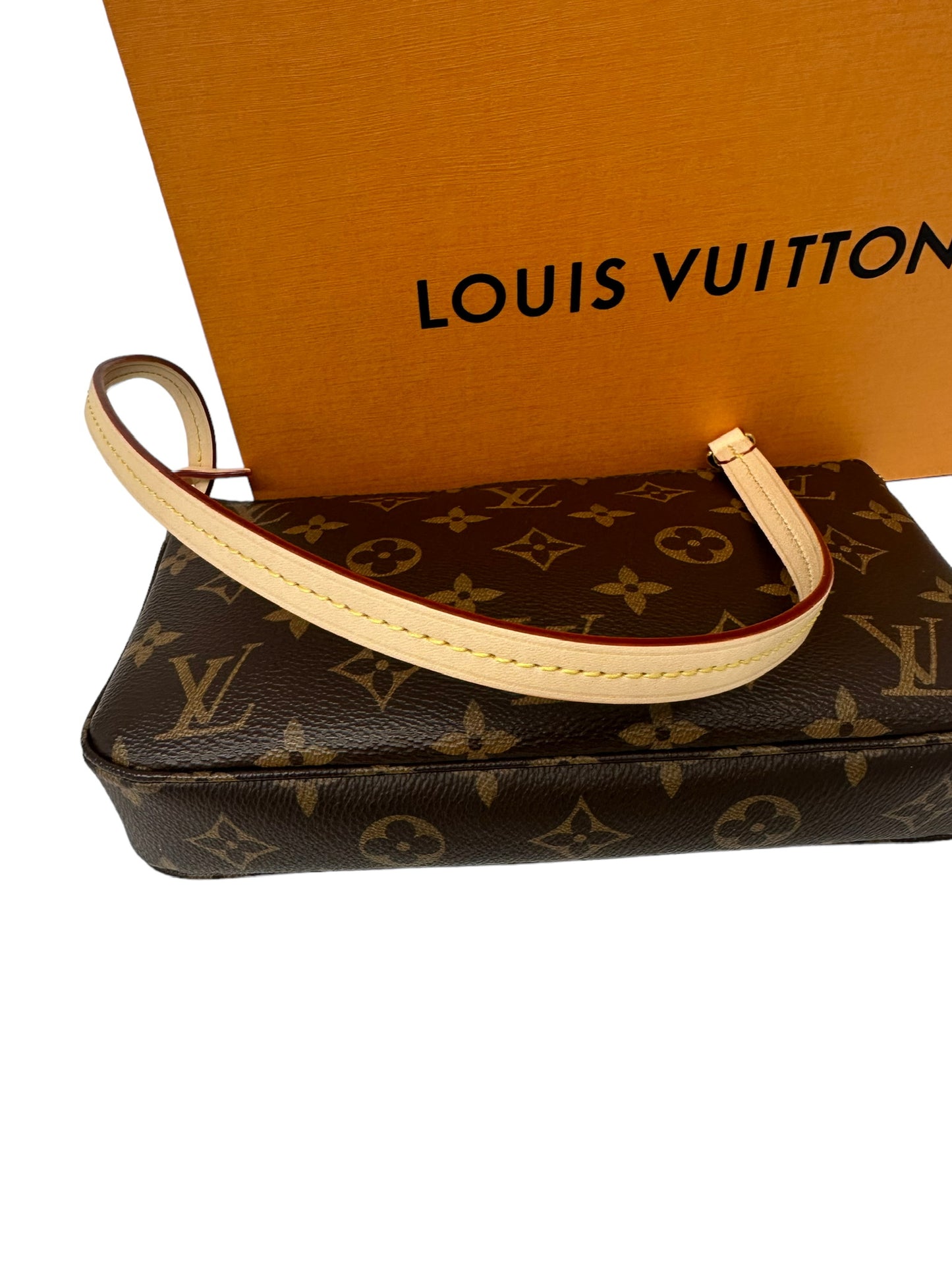 LOUIS VUITTON - Monogram Canvas Pochette Accesoires NM