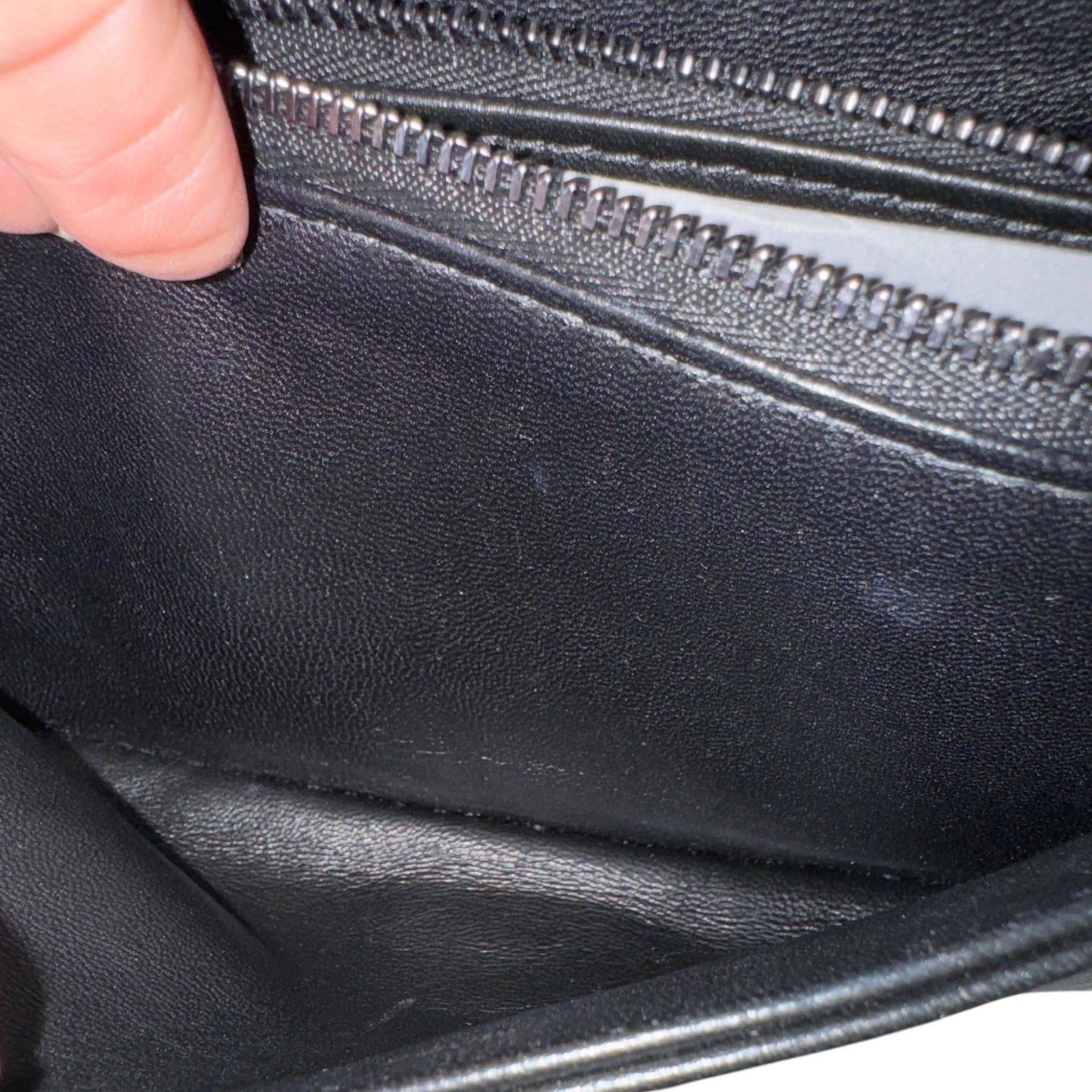 PRE-OWNED Caro Macrocannage Star Black Crossbody Bag