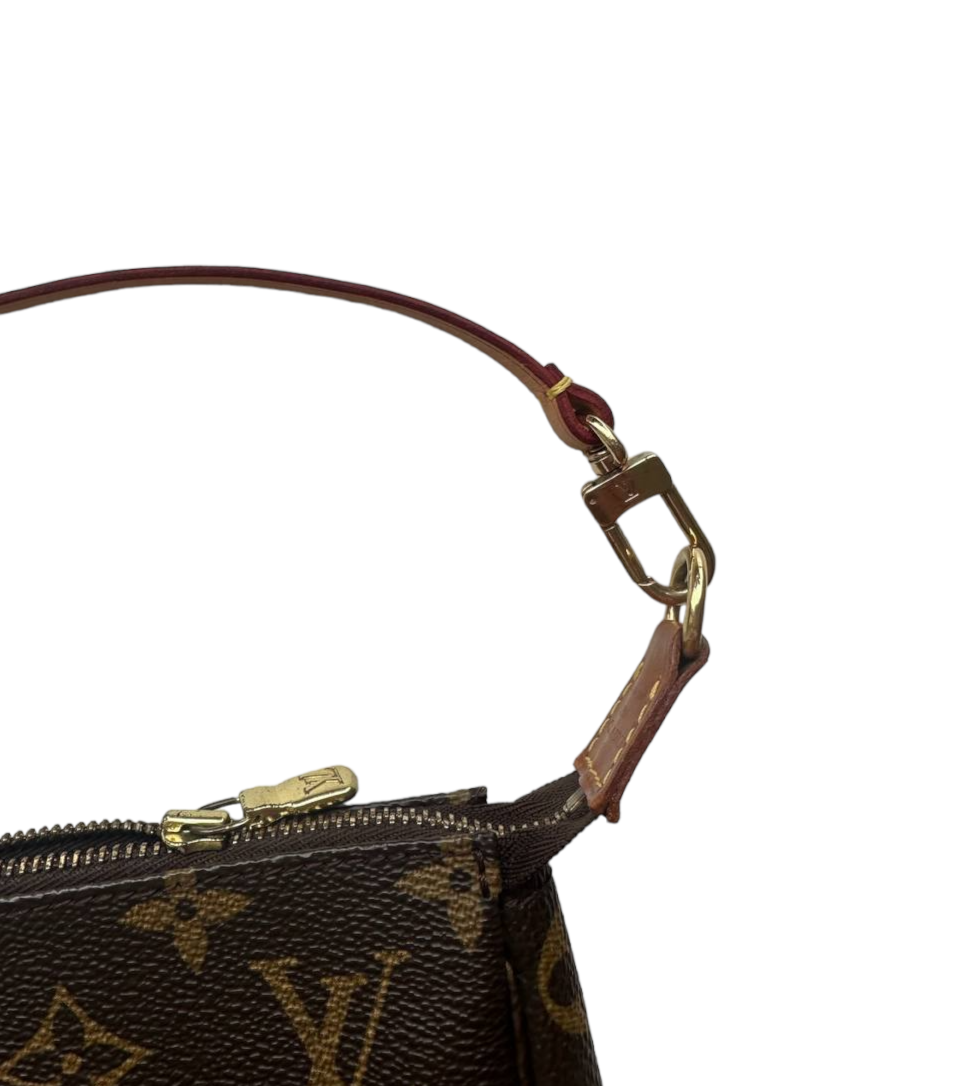 LOUIS VUITTON - Pochette Monogram