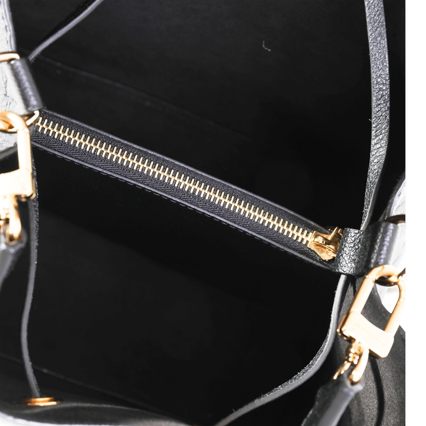 LOUIS VUITTON - Black Monogram Empreinte NéoNoé
