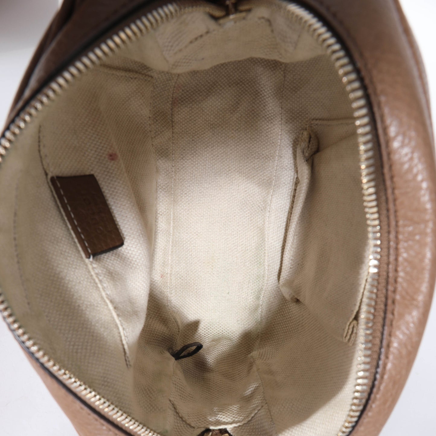 GUCCI - Brown Pebbled Leather Soho Disco Bag