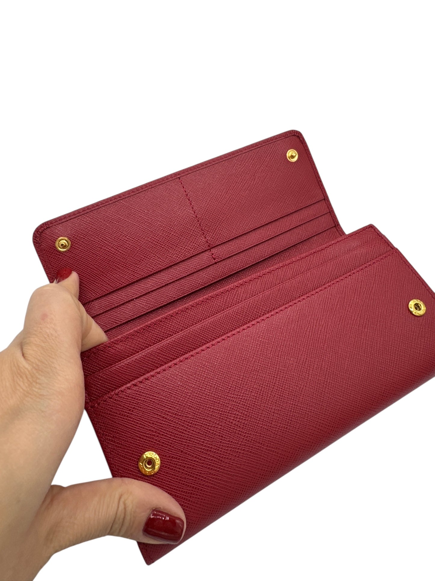 Cartera larga de piel saffiano roja de segunda mano