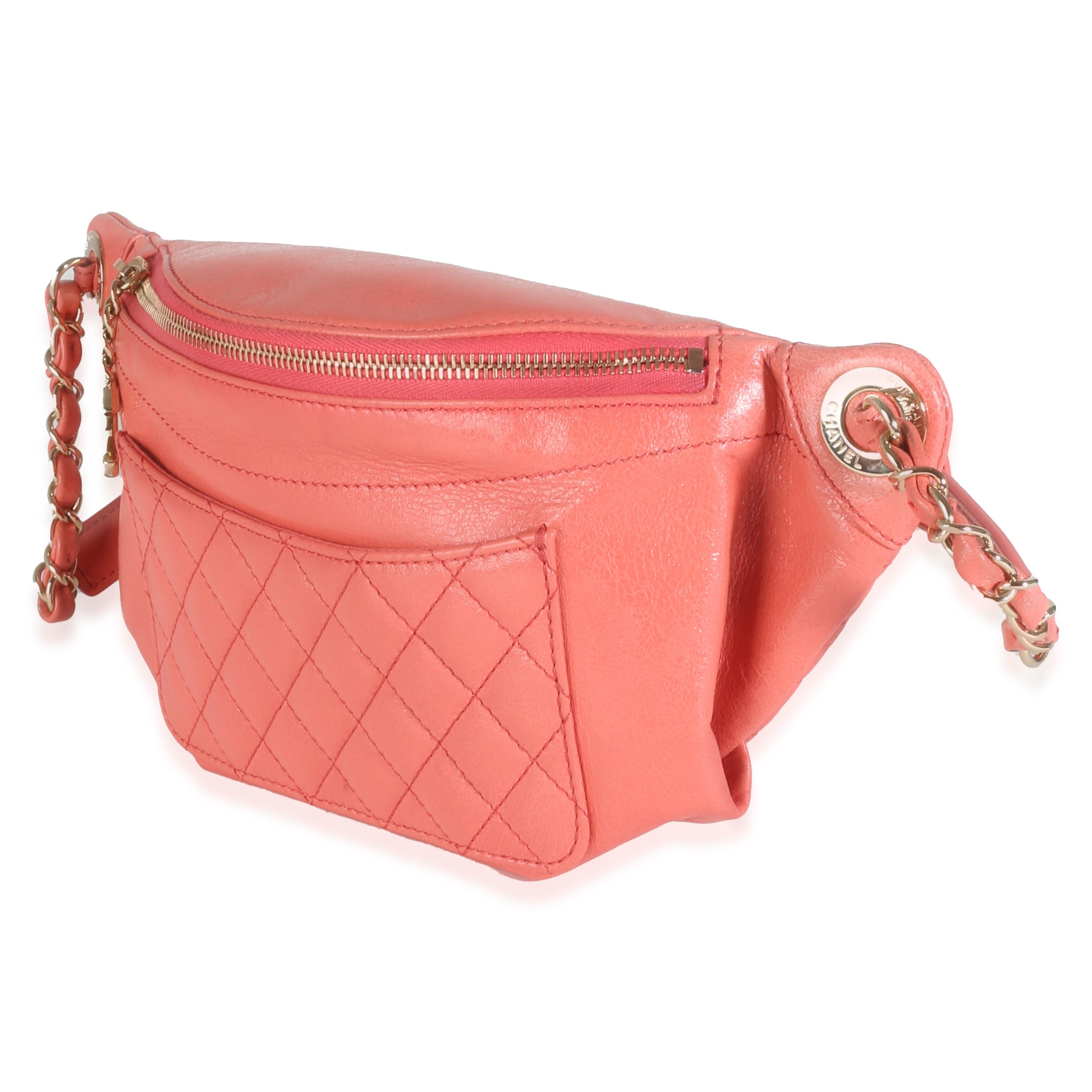 CHANEL - Riñonera Bi Classic de piel de becerro acolchada y arrugada en color rosa