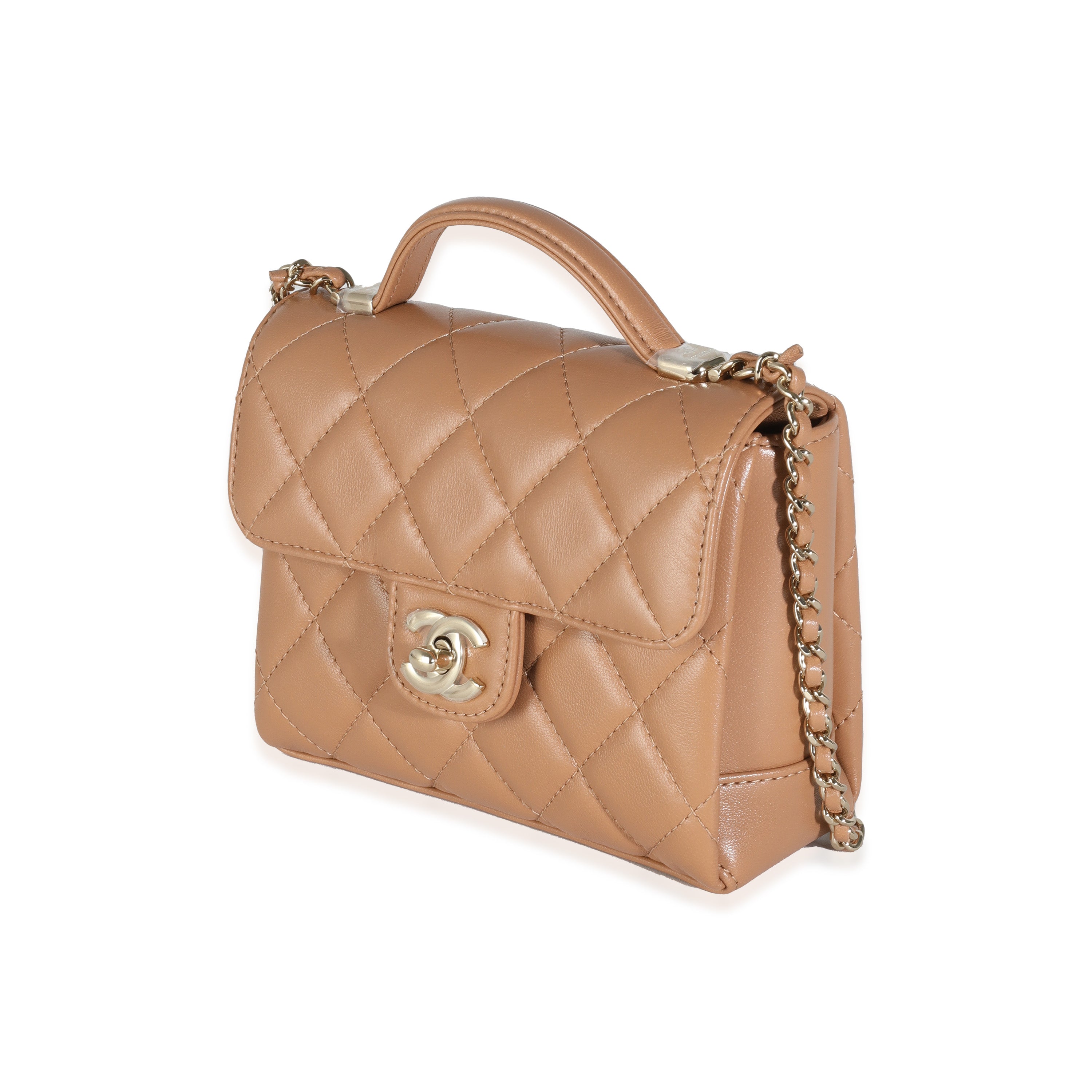 Minibolso CC de piel de cordero acolchada beige oscuro con solapa y asa superior, USADO