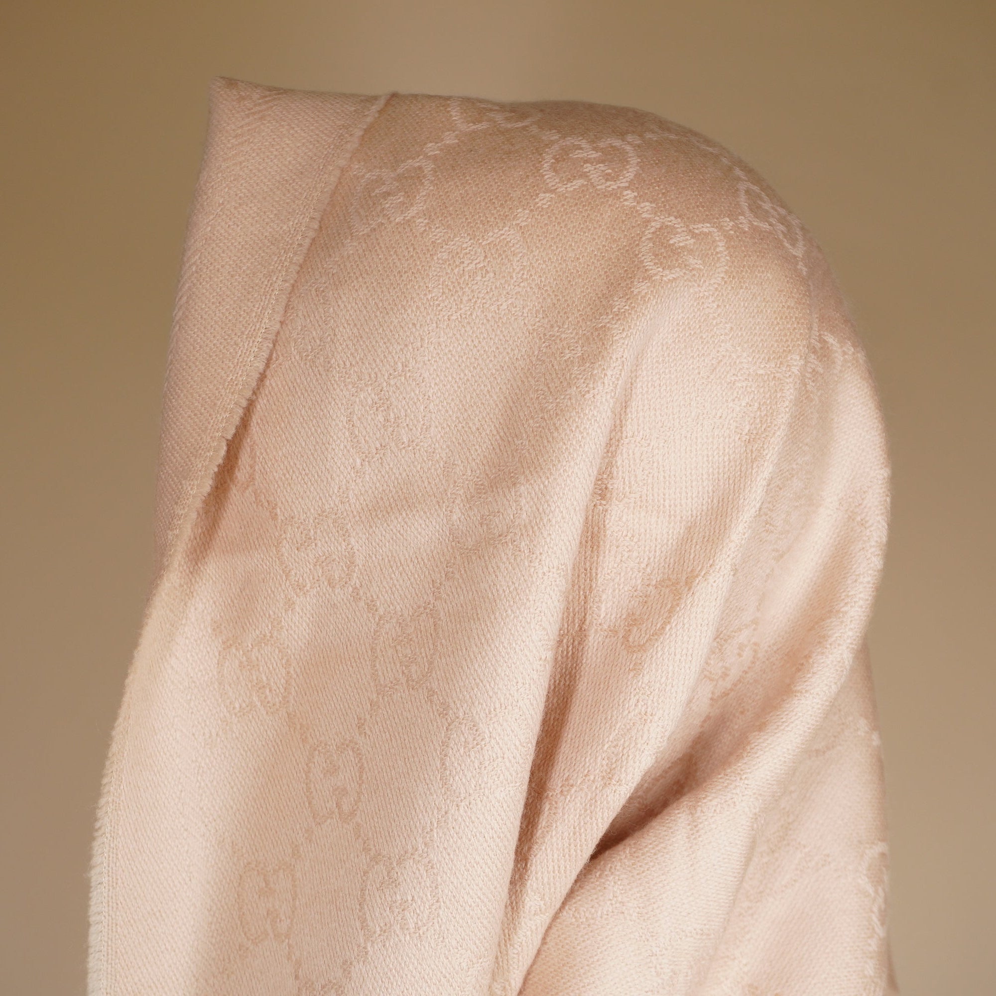 PRE-OWNED GG Light Pink Wool-Silk Scarf