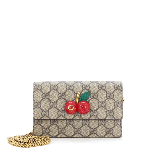 GUCCI - Cartera con cadena Cherries en lona revestida GG Mini
