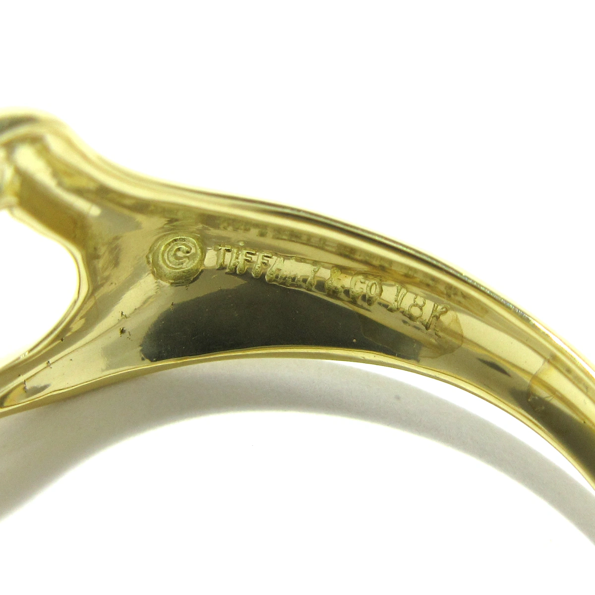 PRE-OWNED 18K Yellow Gold Open Heart Ring