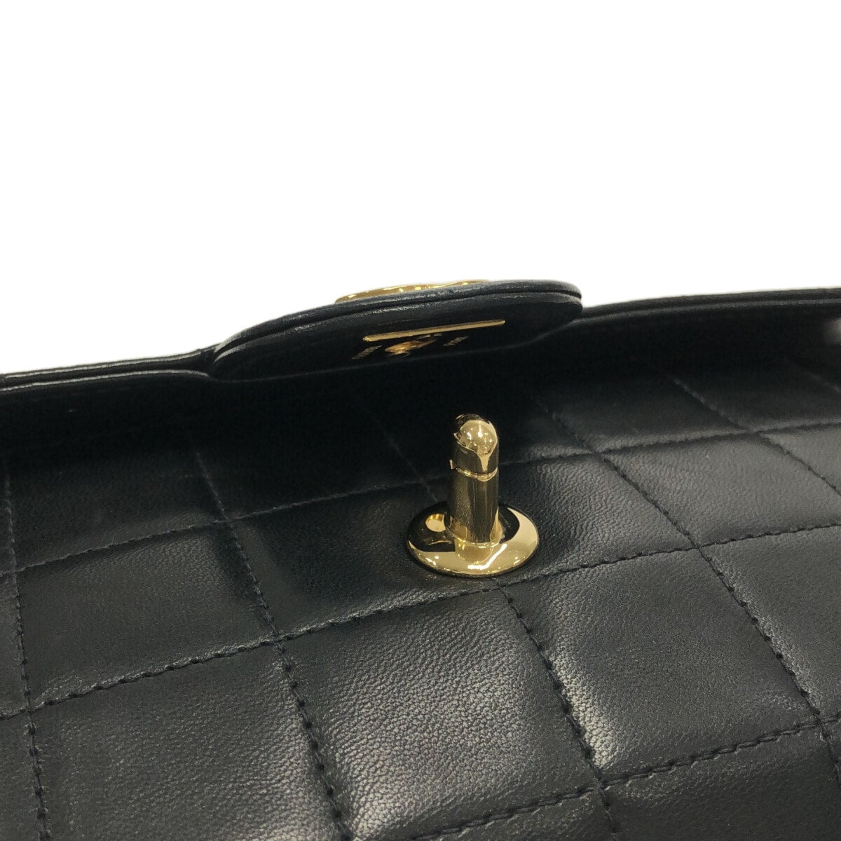 CHANEL - Chocolate Bar Shoulder Bag Black Lambskin