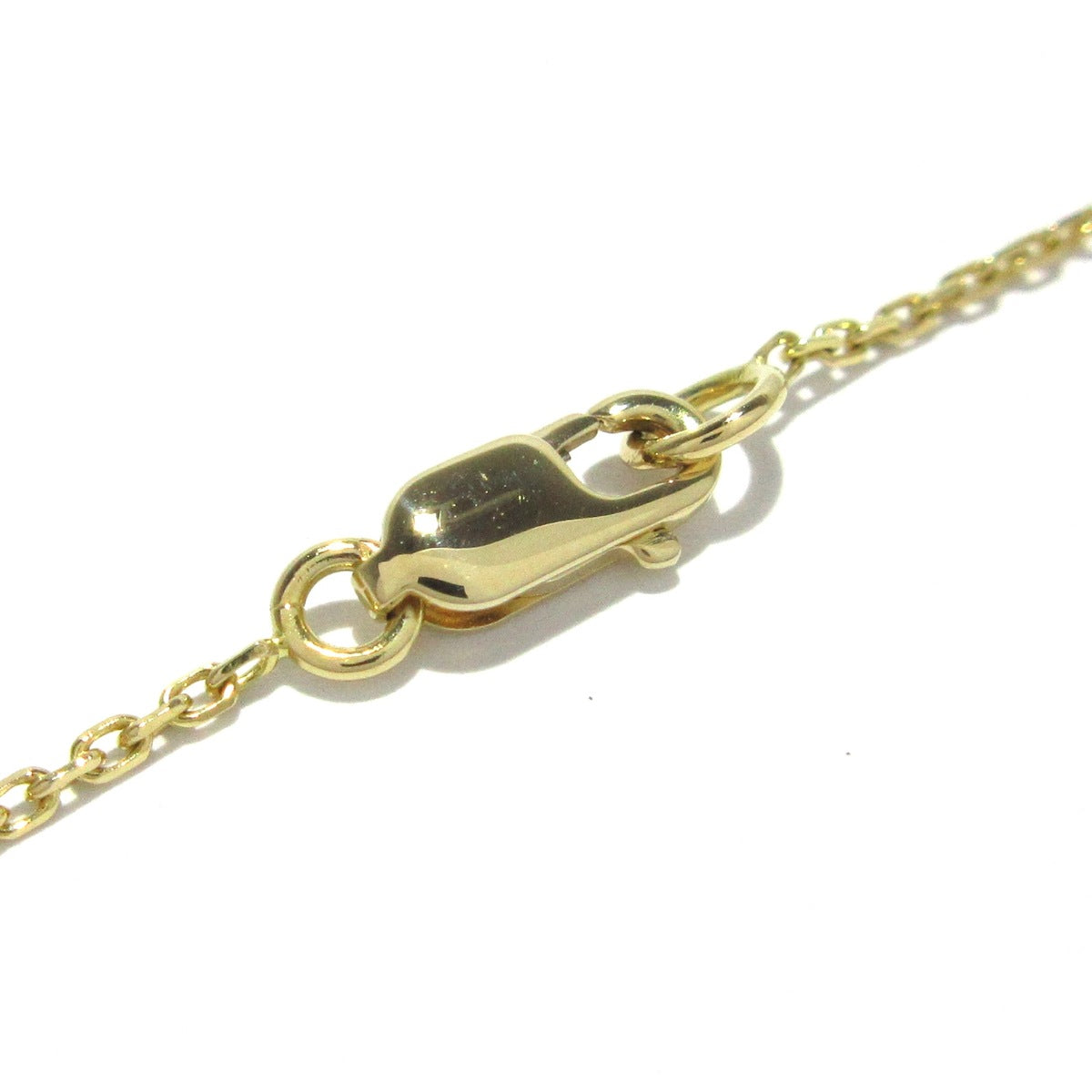 VAN CLEEF & ARPELS - Sweet Alhambra Necklace 18K Yellow Gold Mother of Pearl
