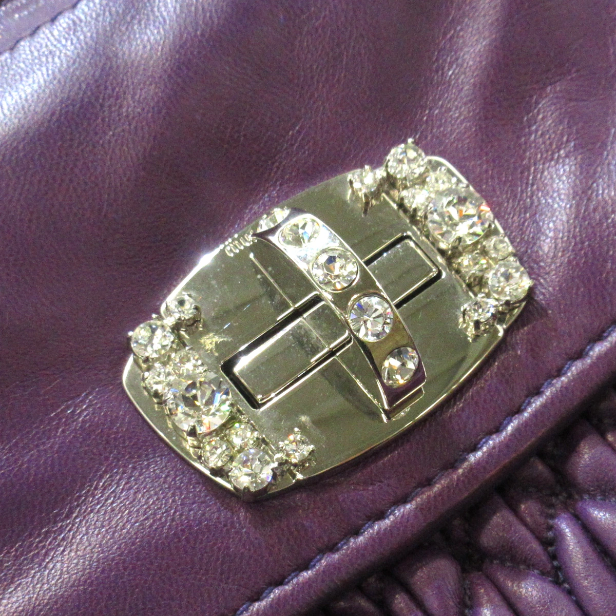 PRE-OWNED Crystal Shoulder Bag Purple Leather