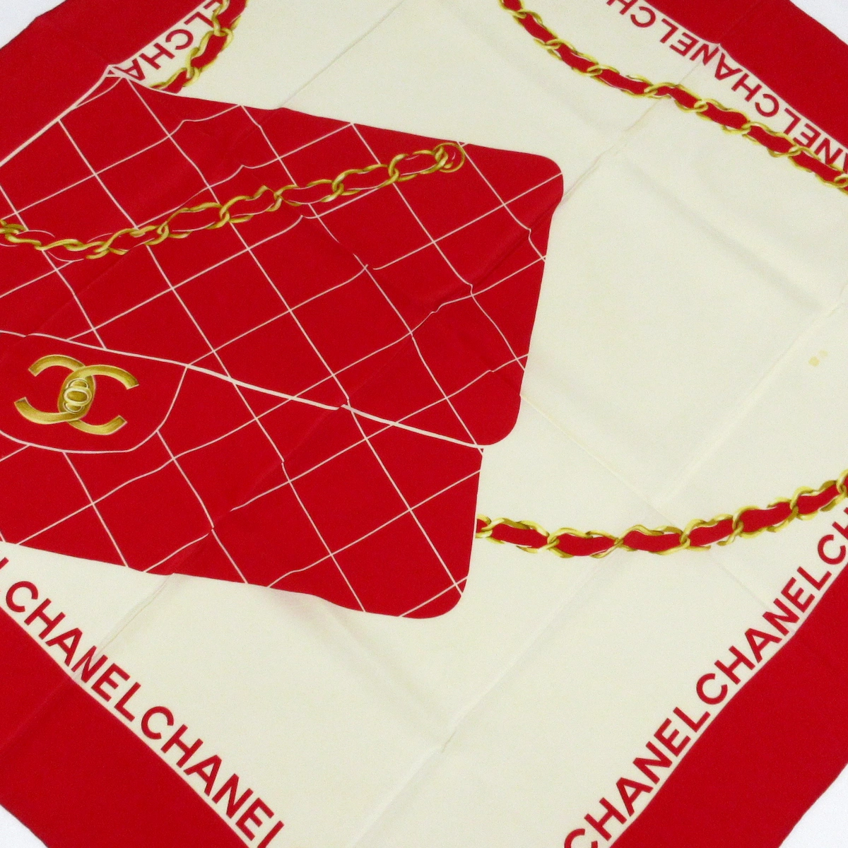 CHANEL - Bufanda Rojo Crema Amarillo