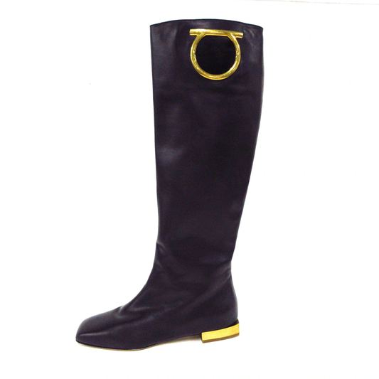 Botas de mujer SF Avio de segunda mano con herrajes de cuero negro y dorado